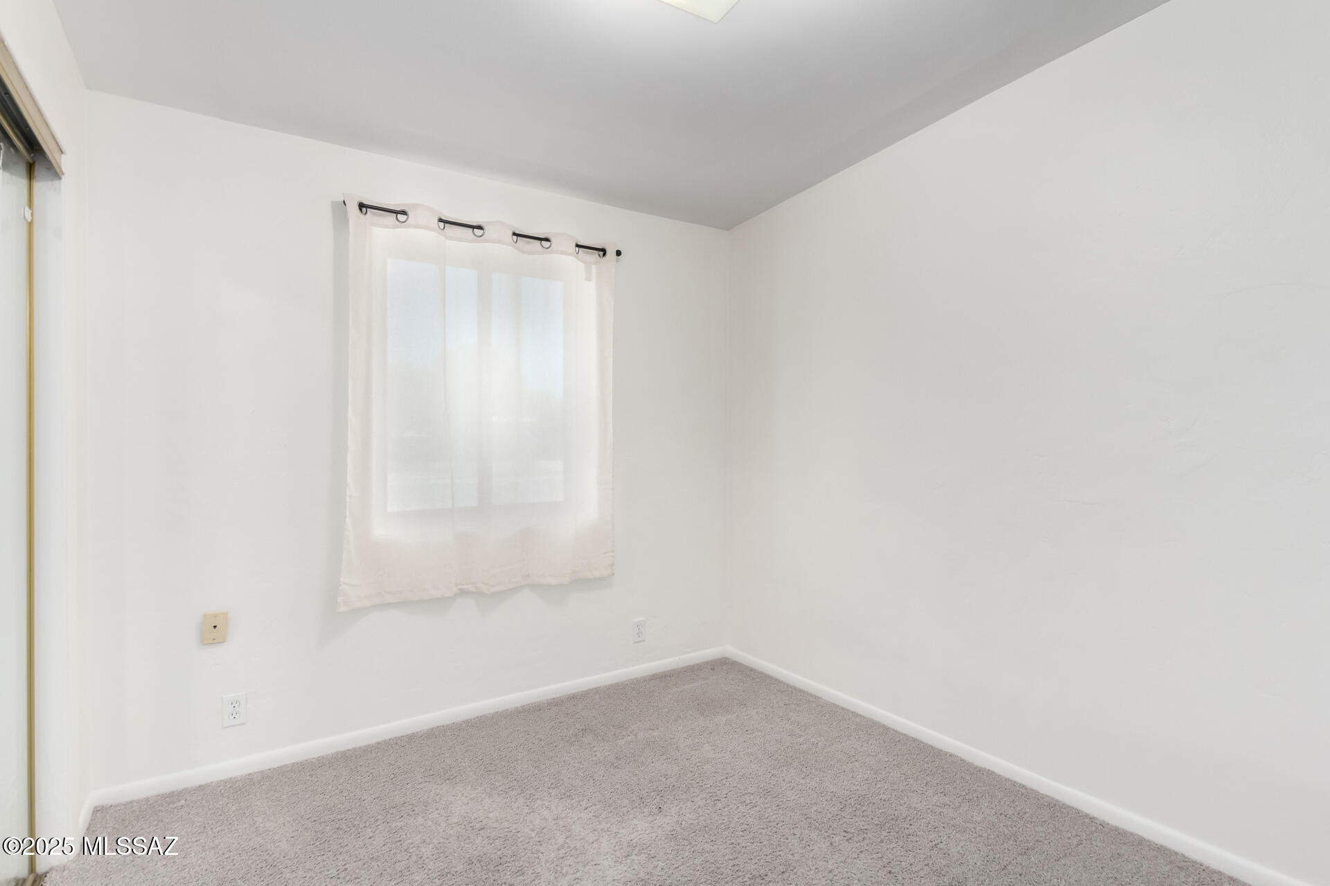 Yale Estates - Residential