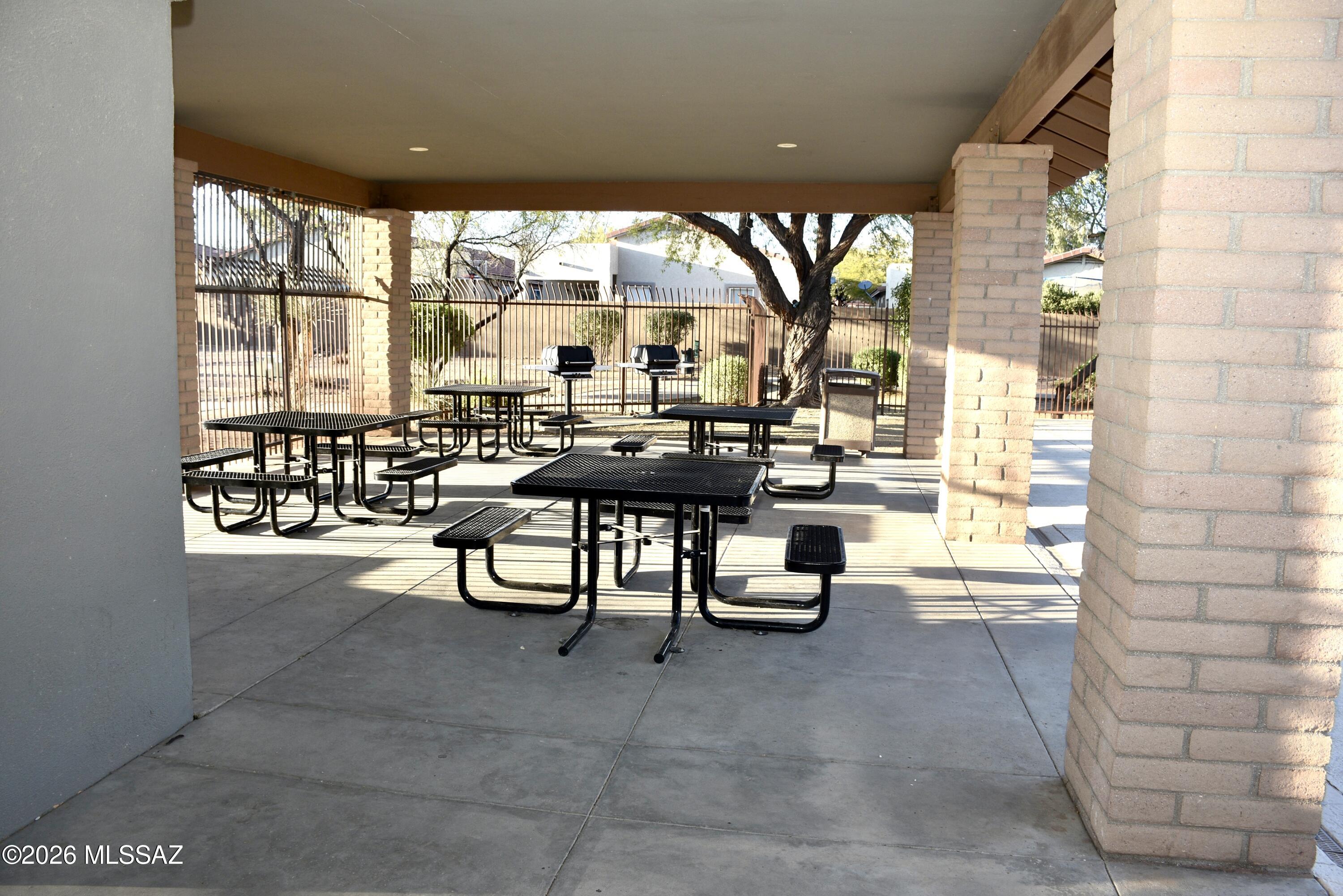 Mesquite Ranch (1-619) - Residential Lease