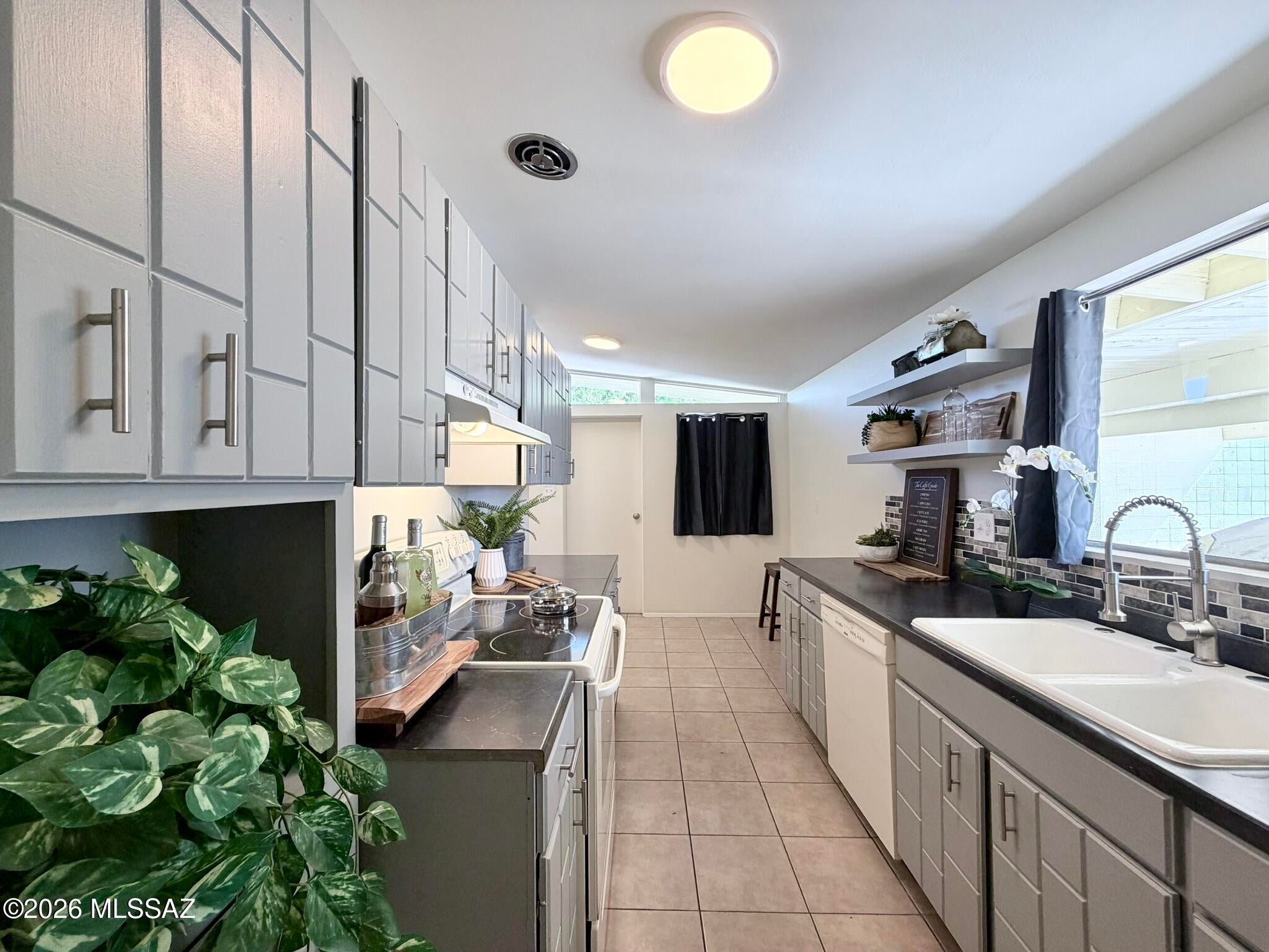 Miramonte Terrace (Blks 3, 10-16) - Residential