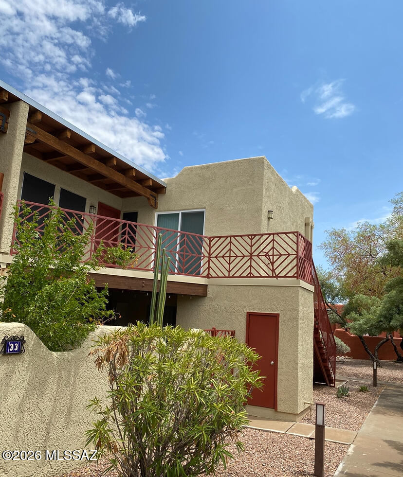 Reflections in the Catalina Condominium - Residential