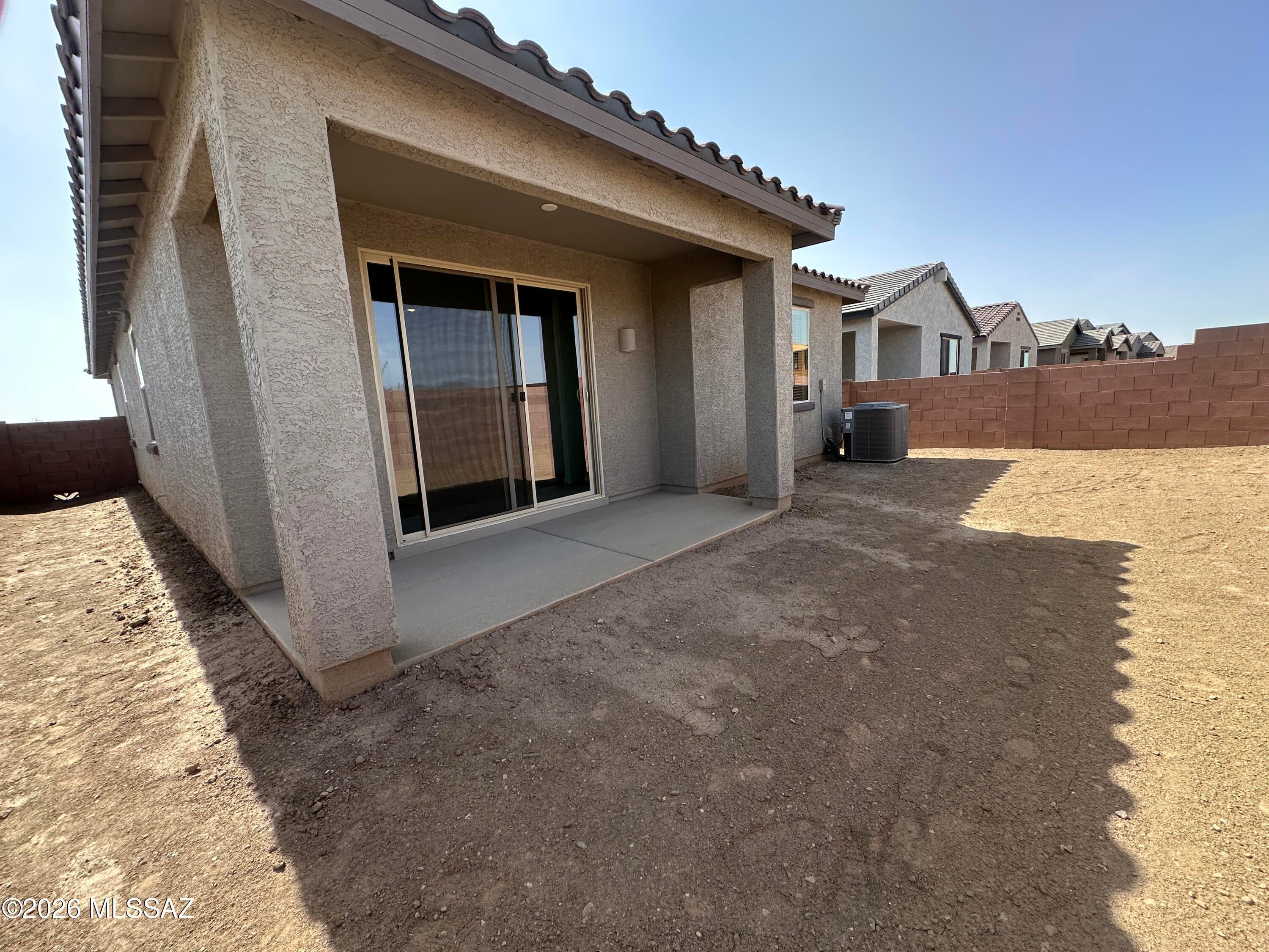 Mandarina Phase 1B Parcel A - Residential Lease