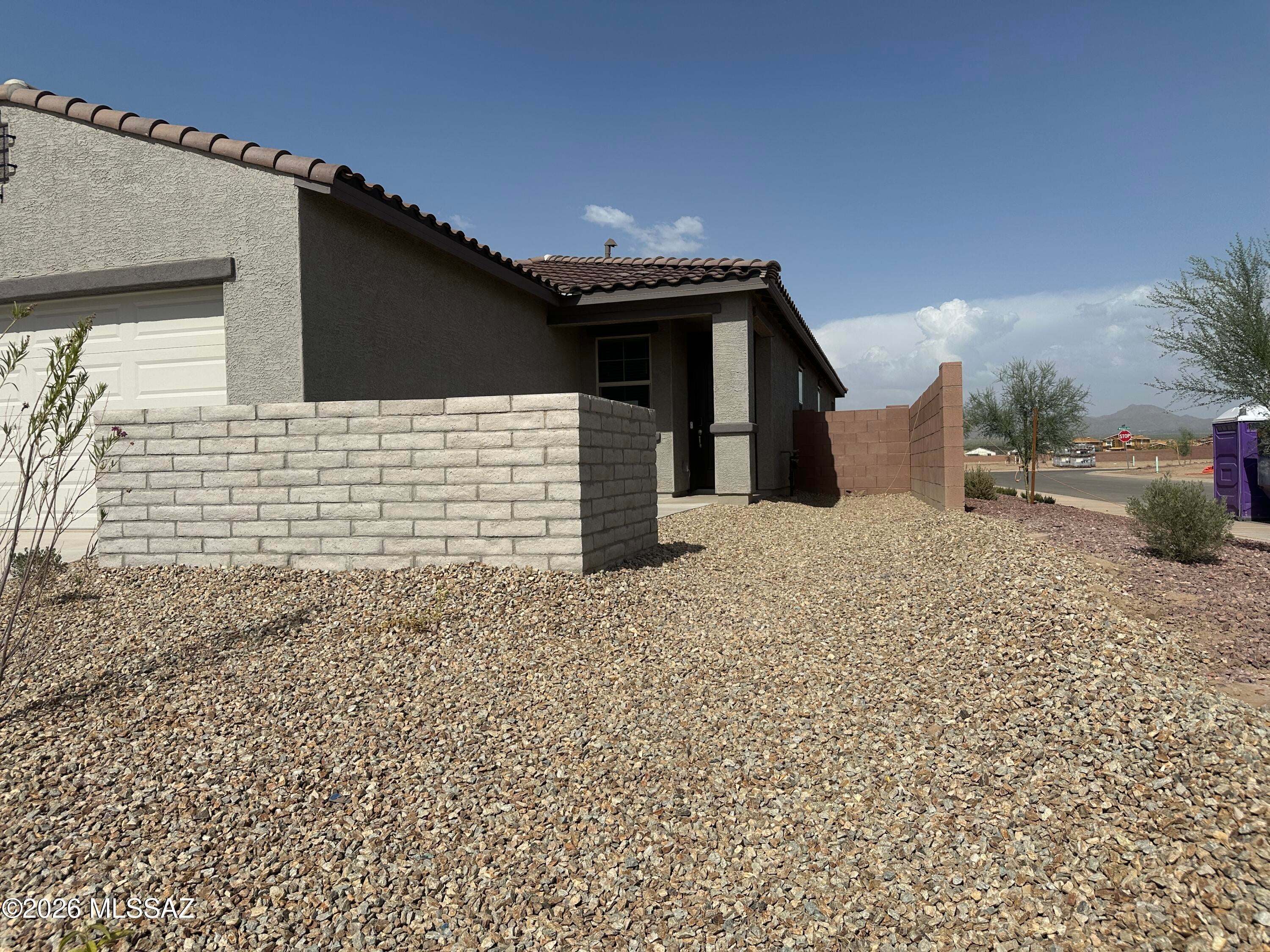 Mandarina Phase 1B Parcel A - Residential Lease