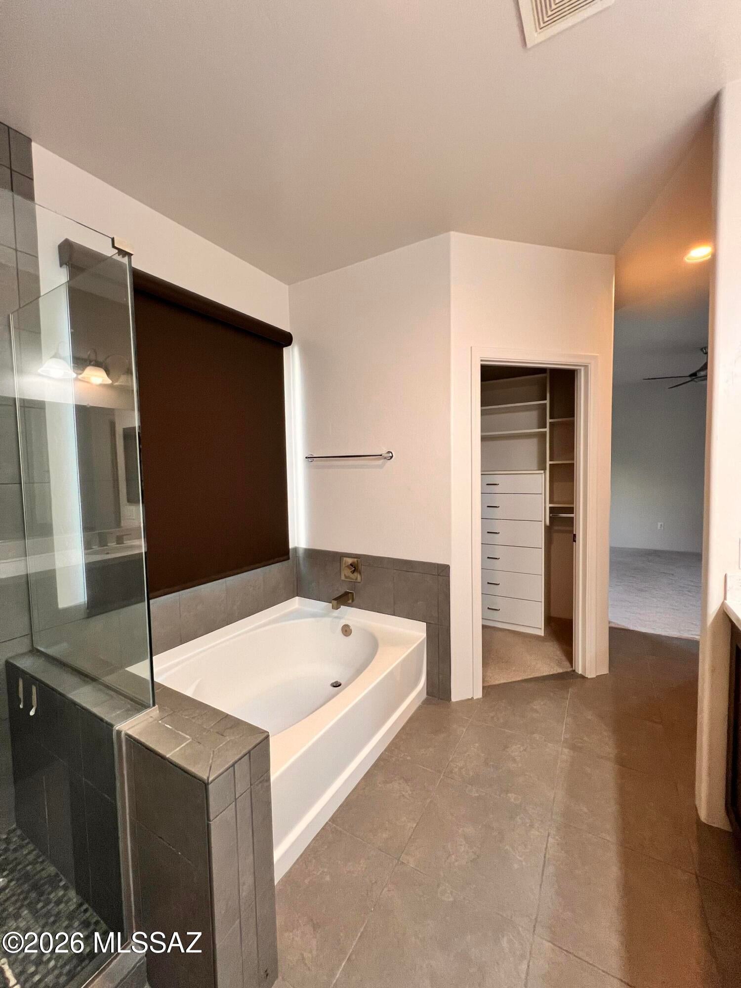Miramonte at the River (1-163) - Residential Lease