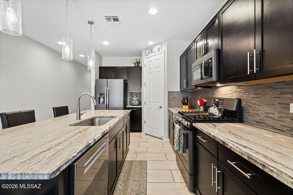 La Estancia De Tucson (1-330) - Residential