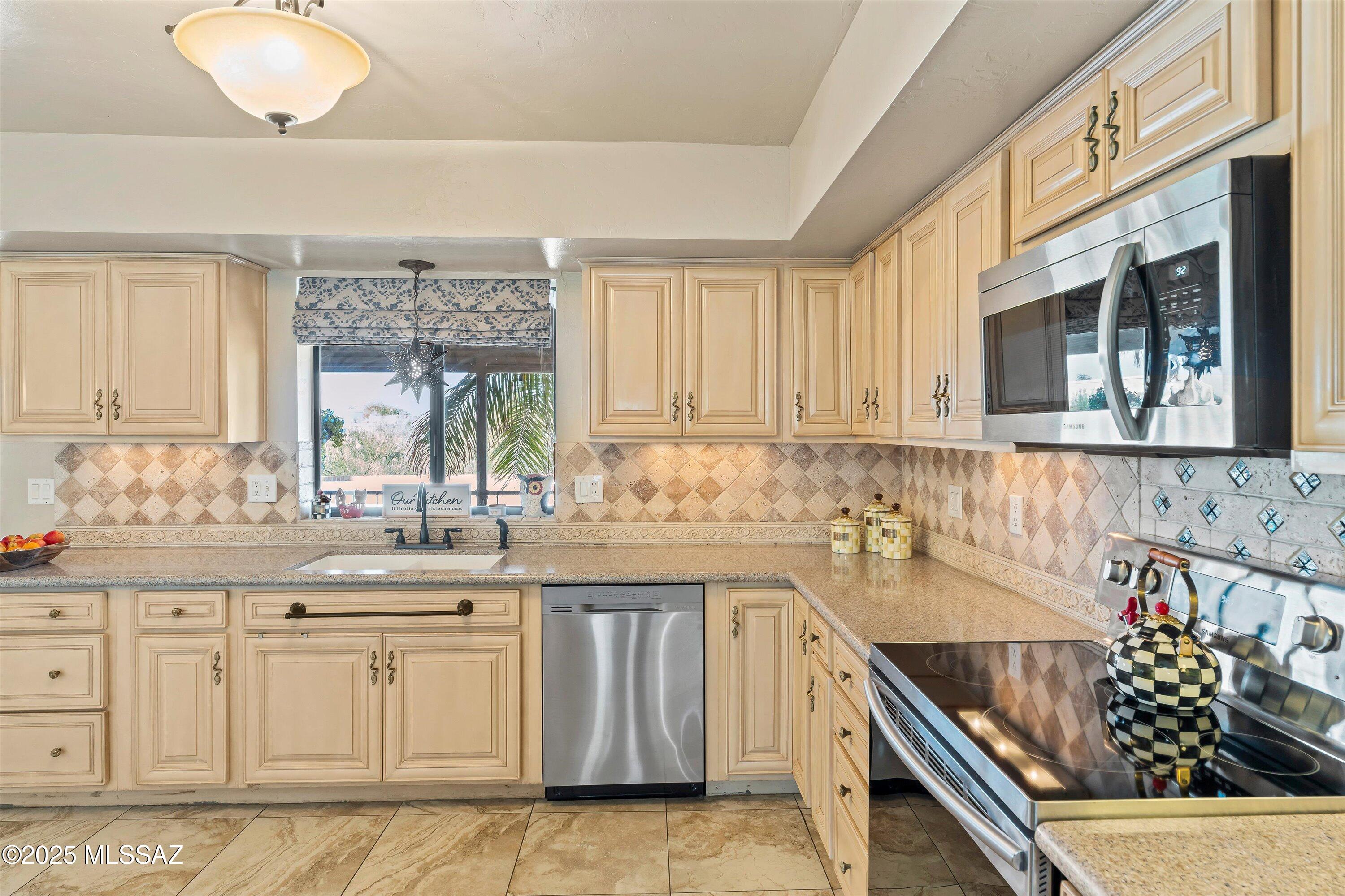Rio Verde Vista (1-58) - Residential