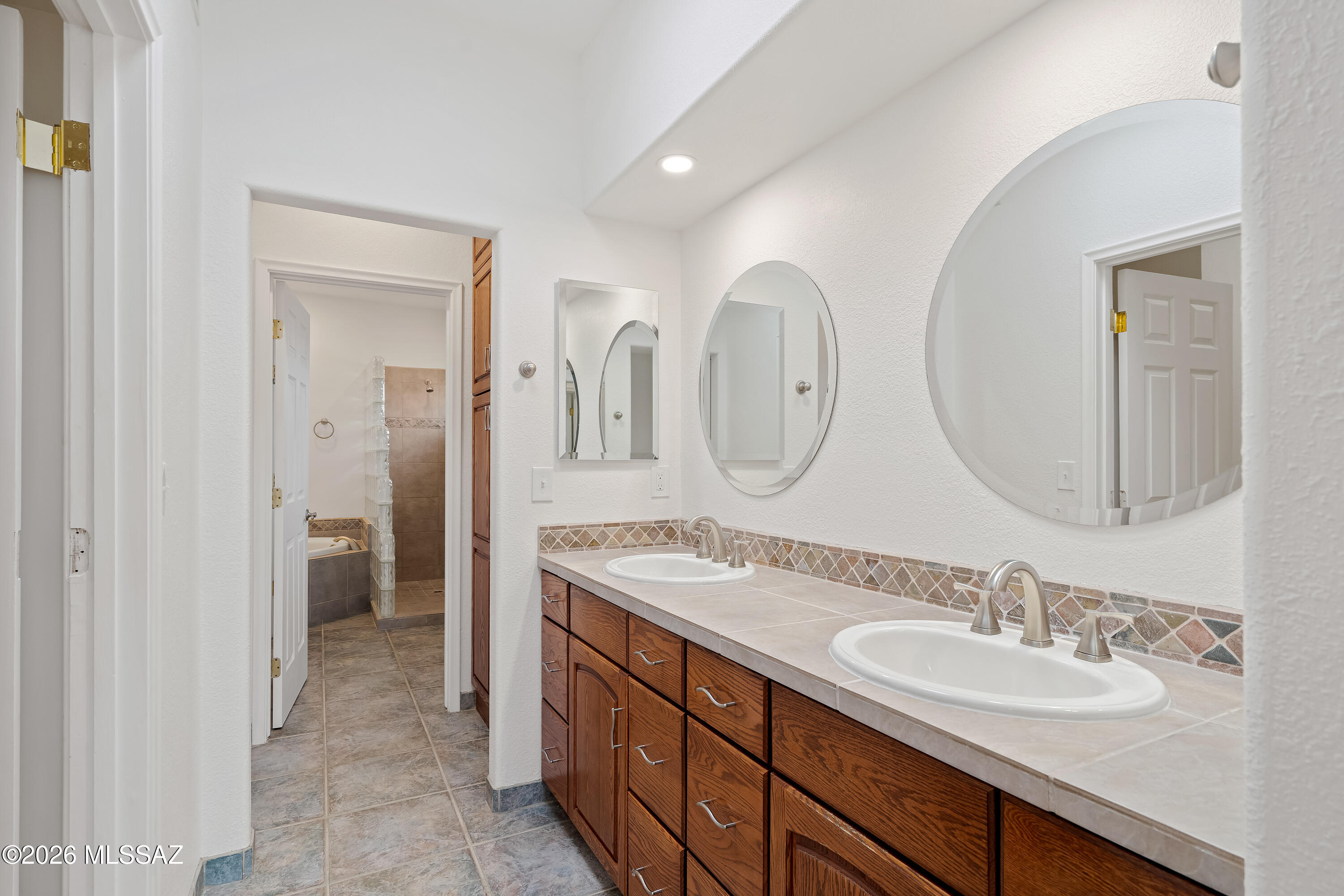 Shadow Hills (484-595) - Residential