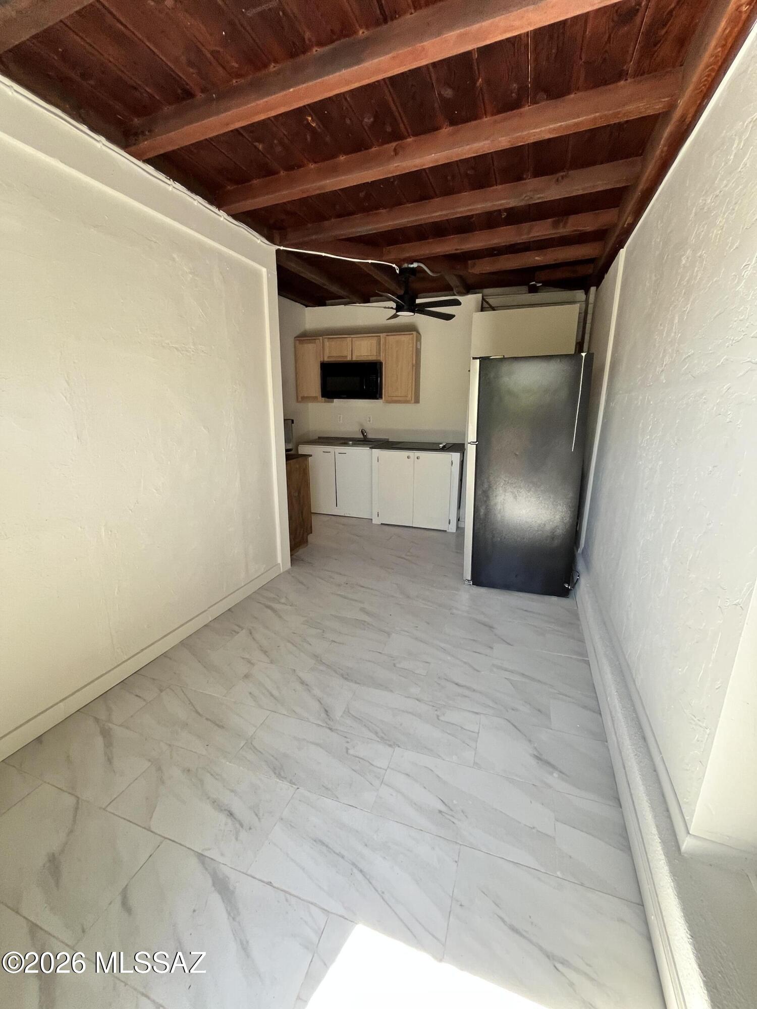 Catalina - Residential Lease