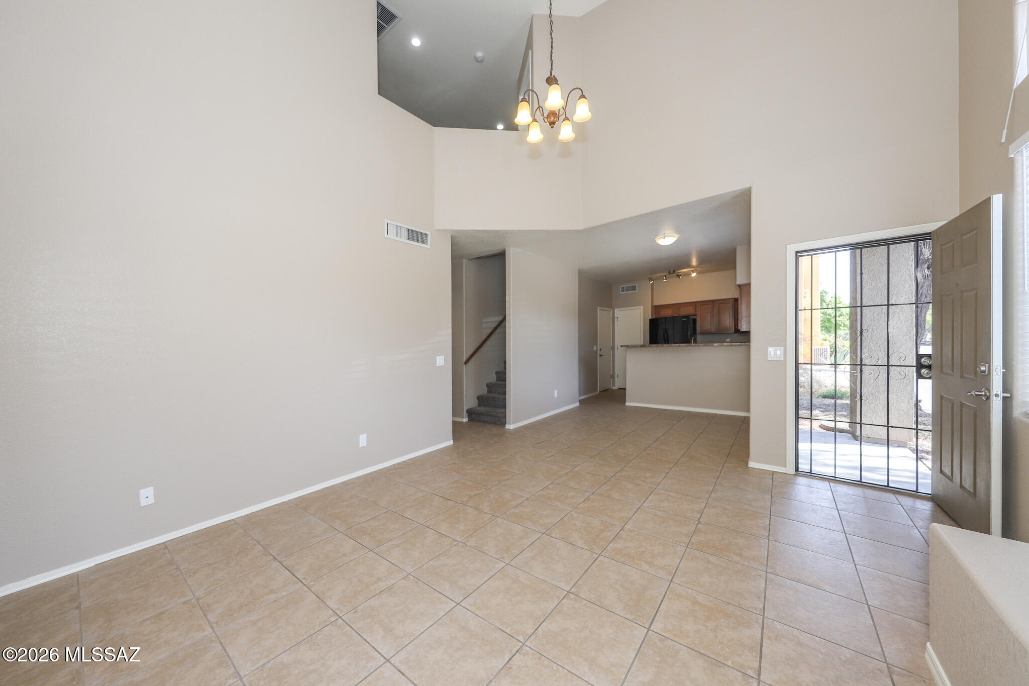 Mountain View Condos. (1-76) - Residential Lease