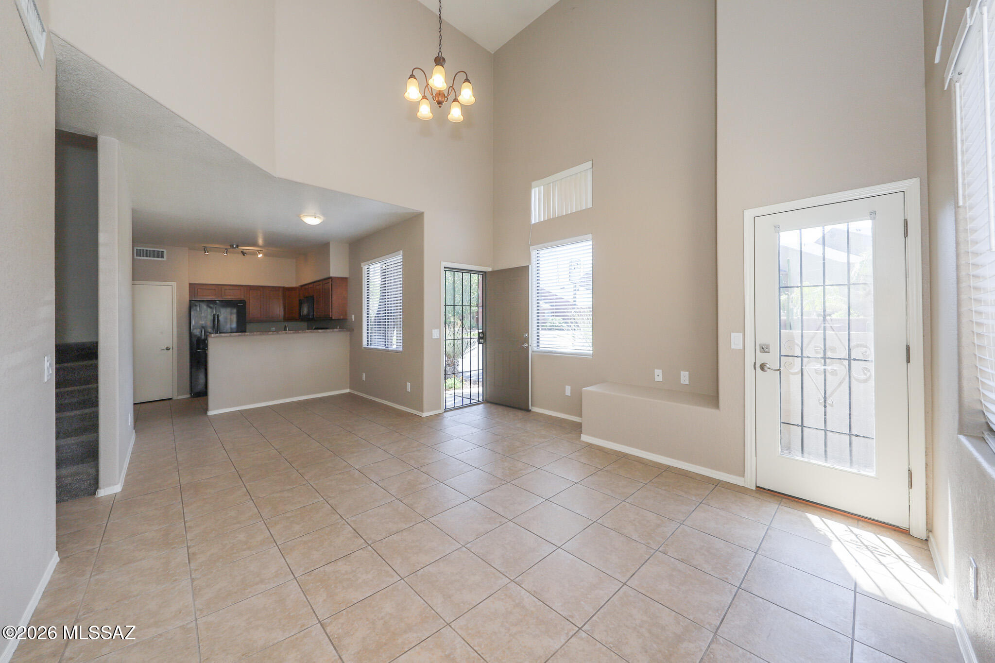 Mountain View Condos. (1-76) - Residential Lease