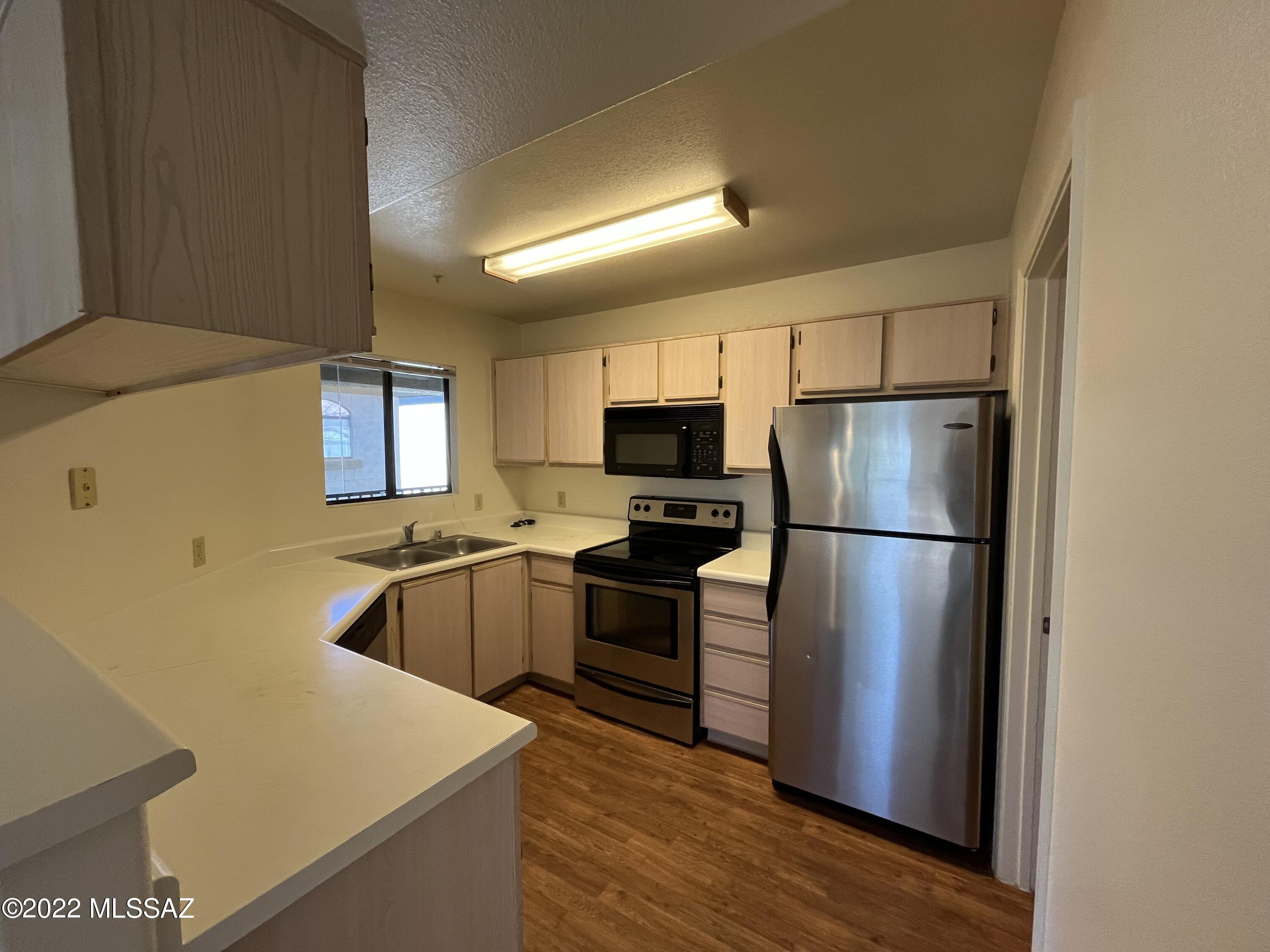 Veranda at Ventana Condominiums - Residential Lease