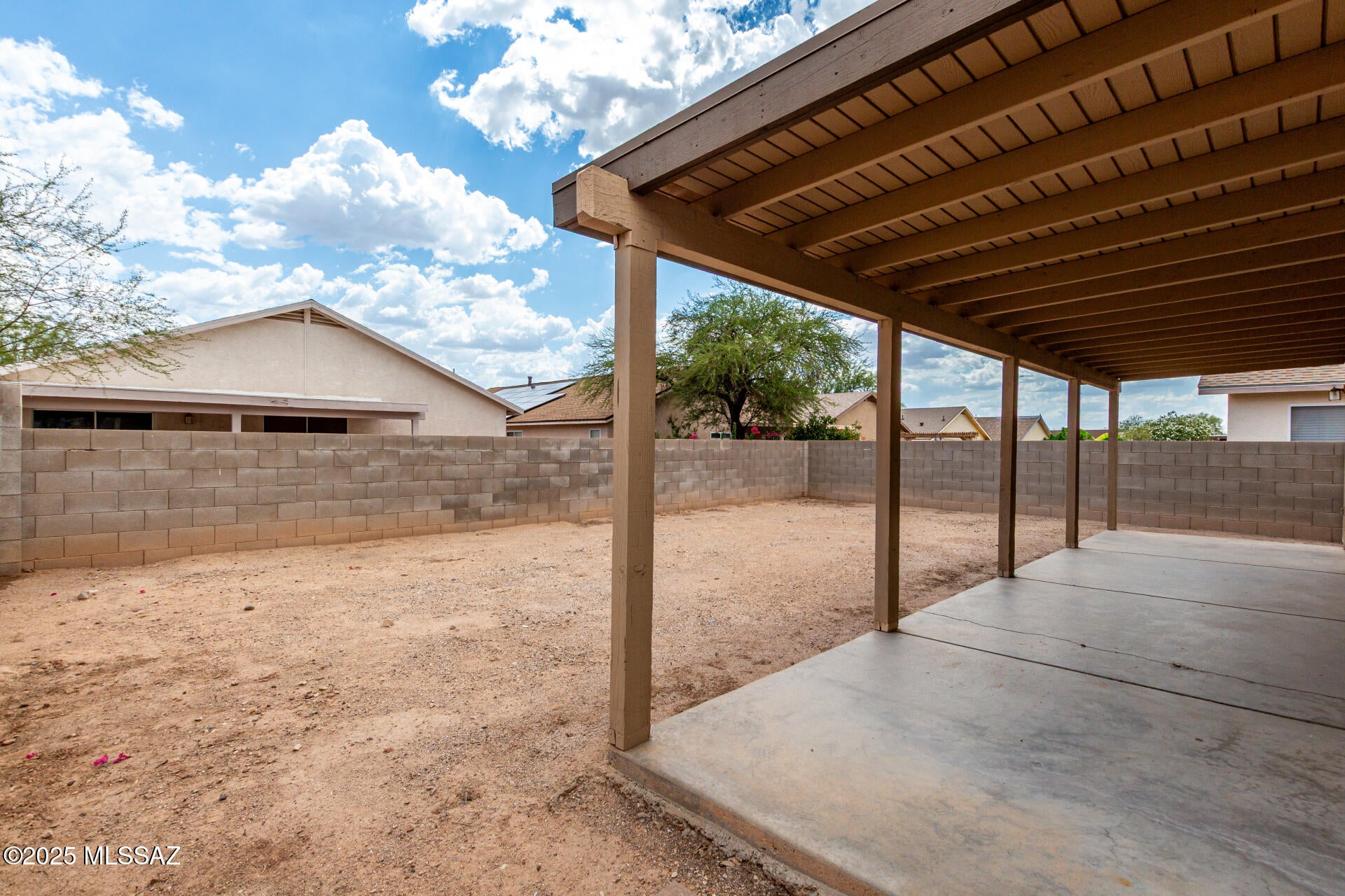 Hacienda Del Oro (1-879) - Residential