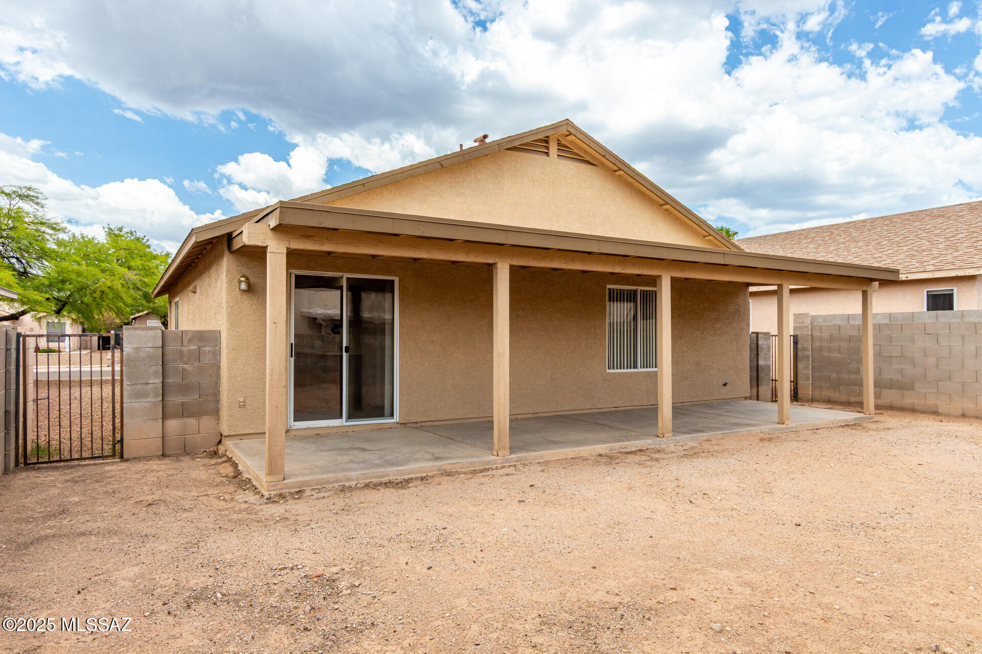Hacienda Del Oro (1-879) - Residential