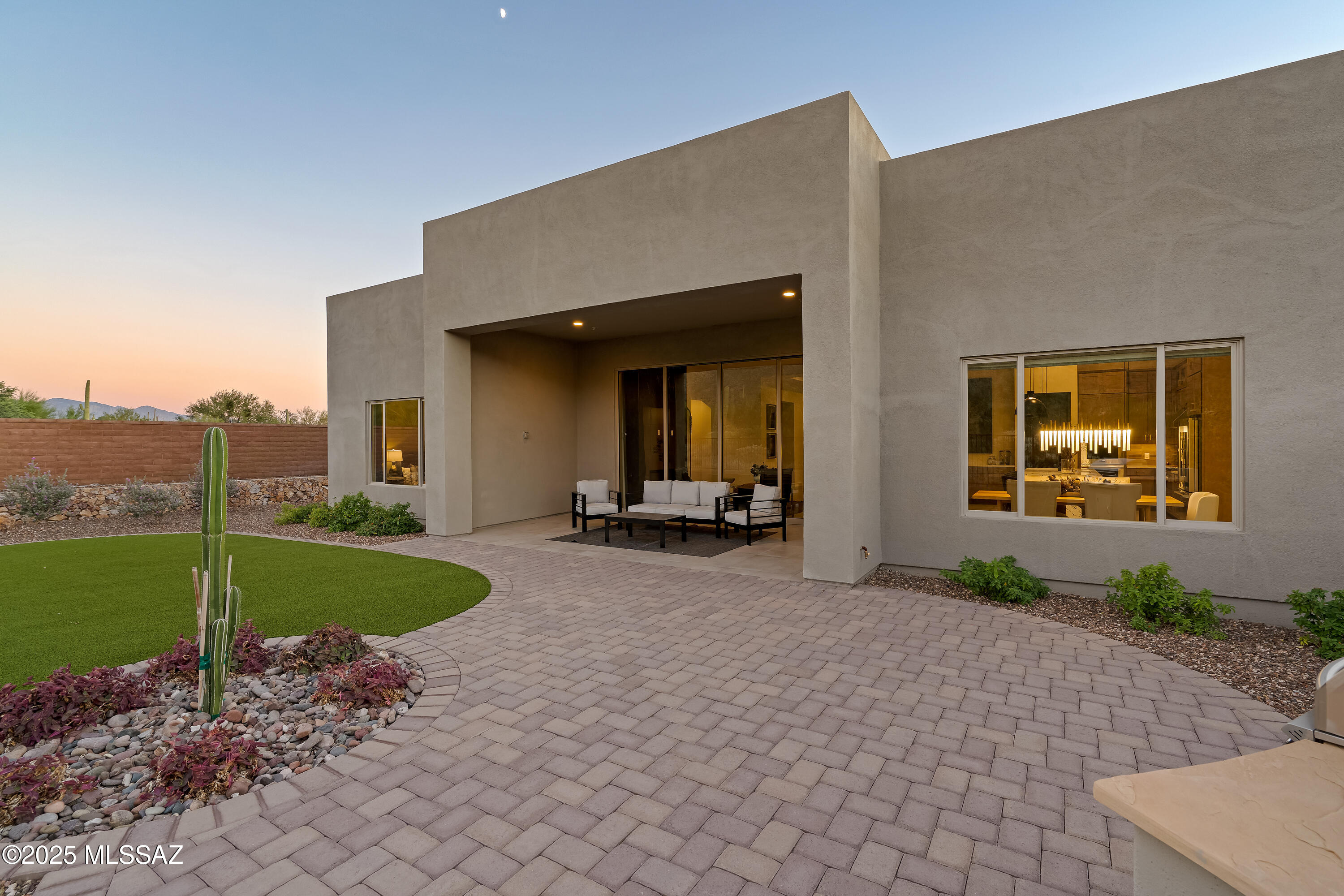 Boulder Bridge Pass III At Dove Mountain SQ20143000307 - Residential