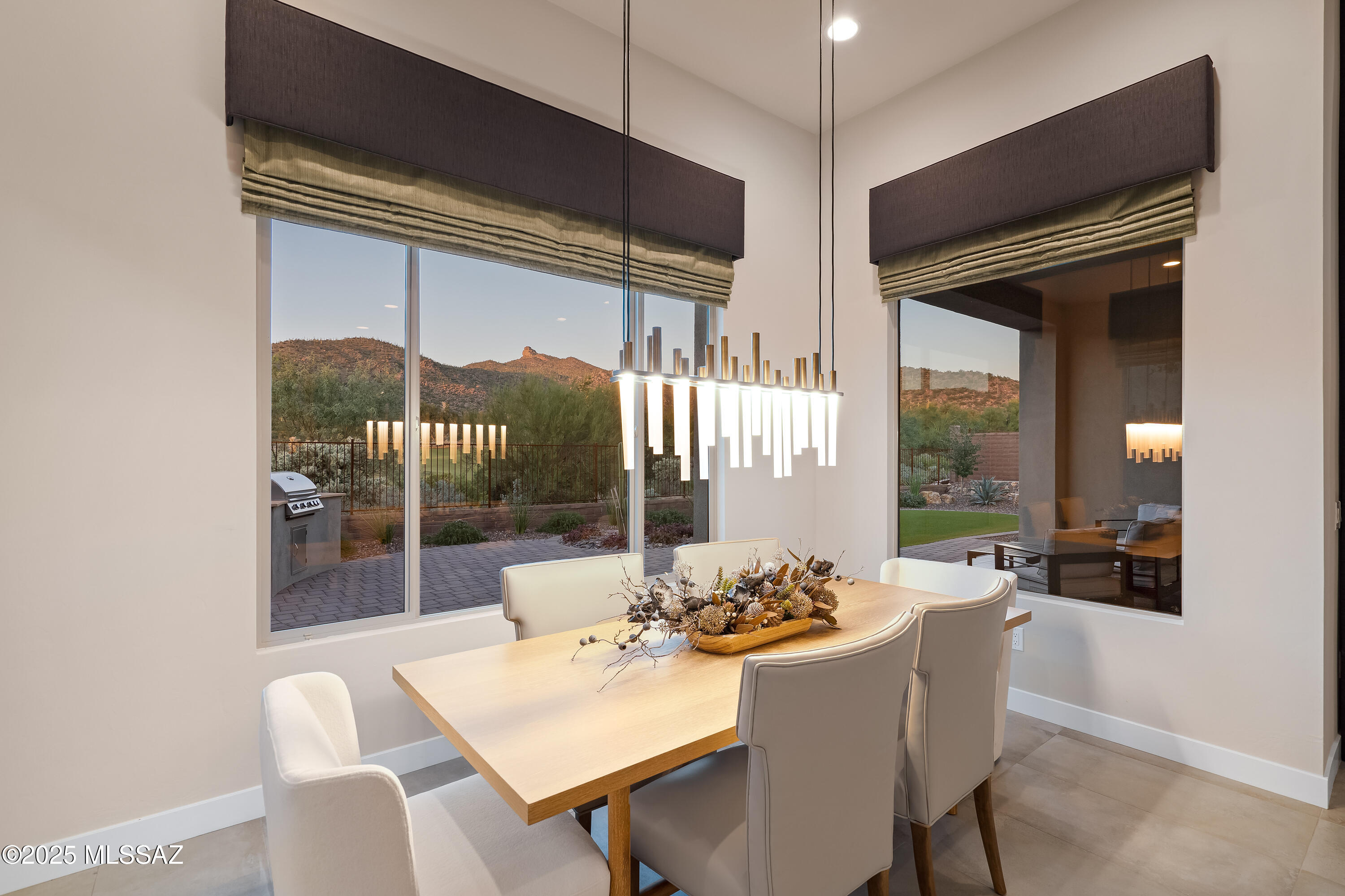 Boulder Bridge Pass III At Dove Mountain SQ20143000307 - Residential