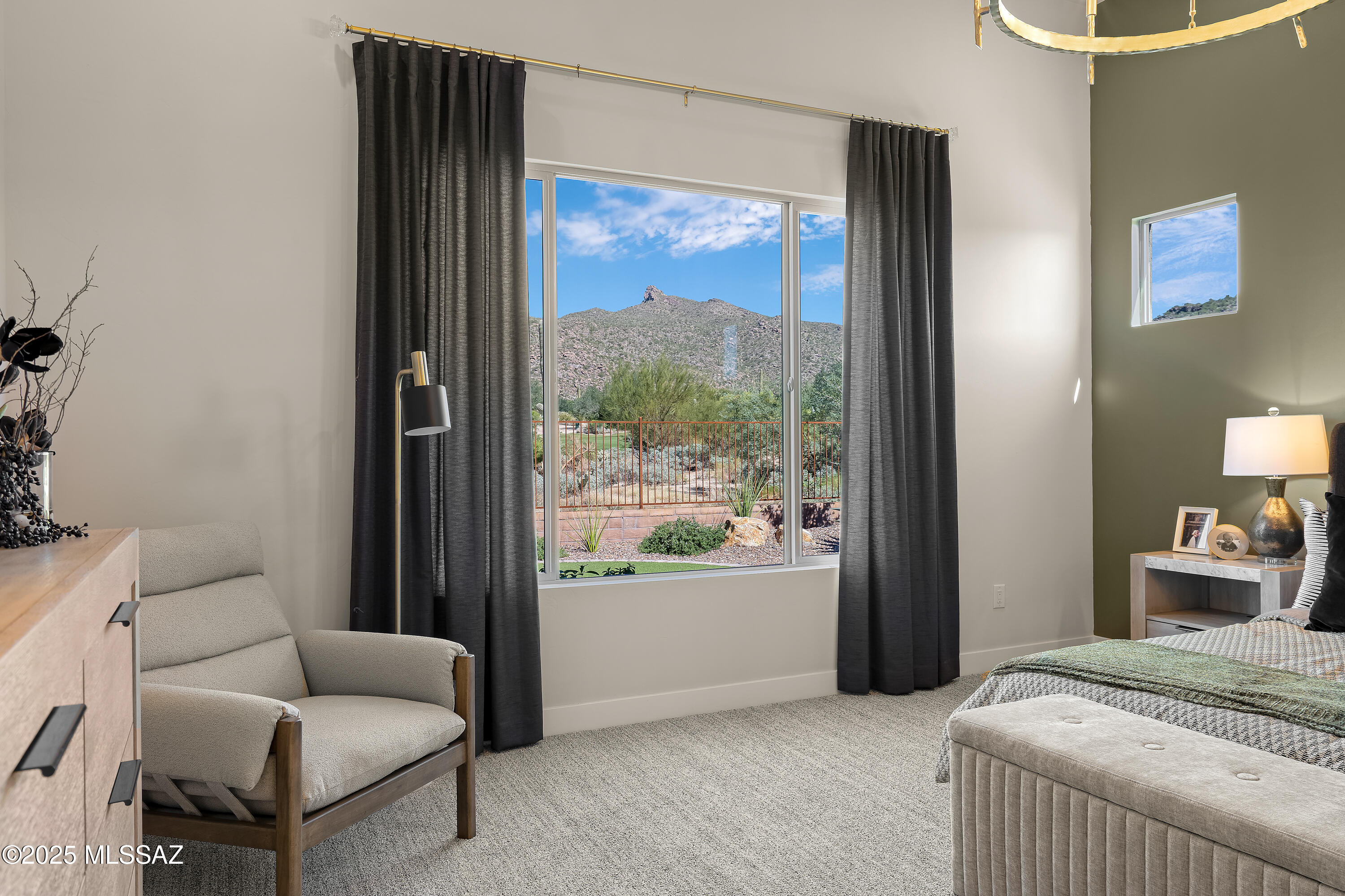 Boulder Bridge Pass III At Dove Mountain SQ20143000307 - Residential