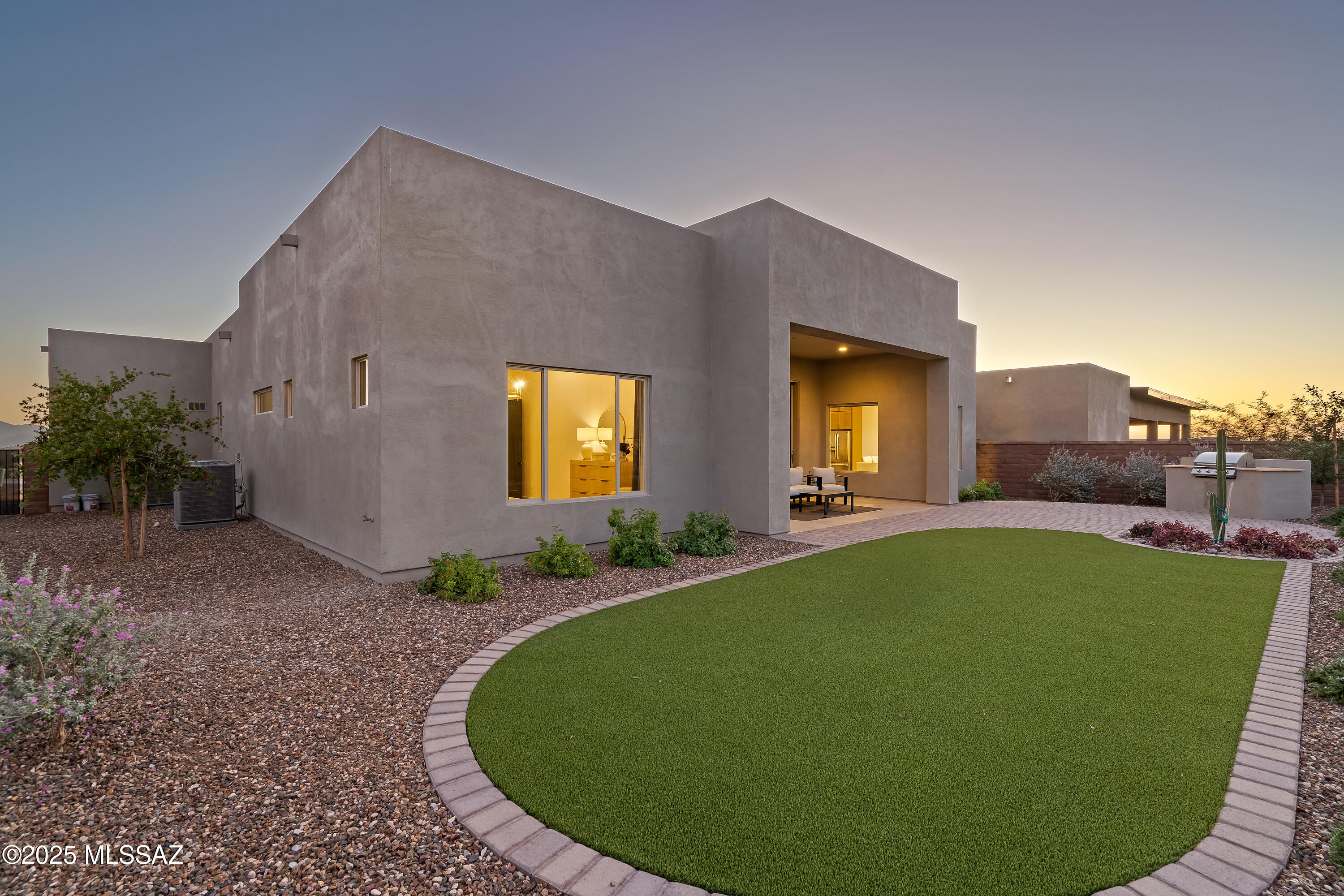 Boulder Bridge Pass III At Dove Mountain SQ20143000307 - Residential