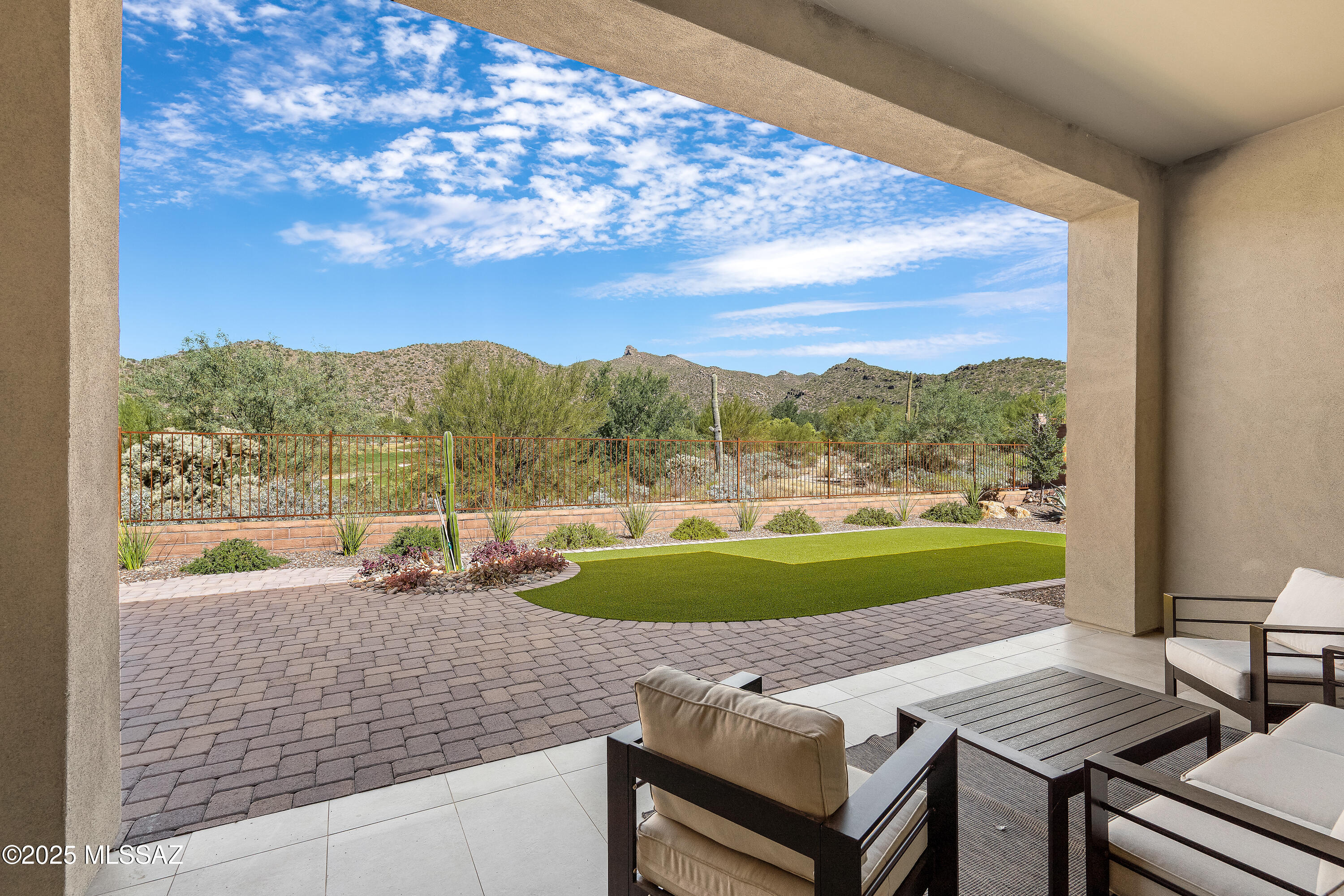 Boulder Bridge Pass III At Dove Mountain SQ20143000307 - Residential