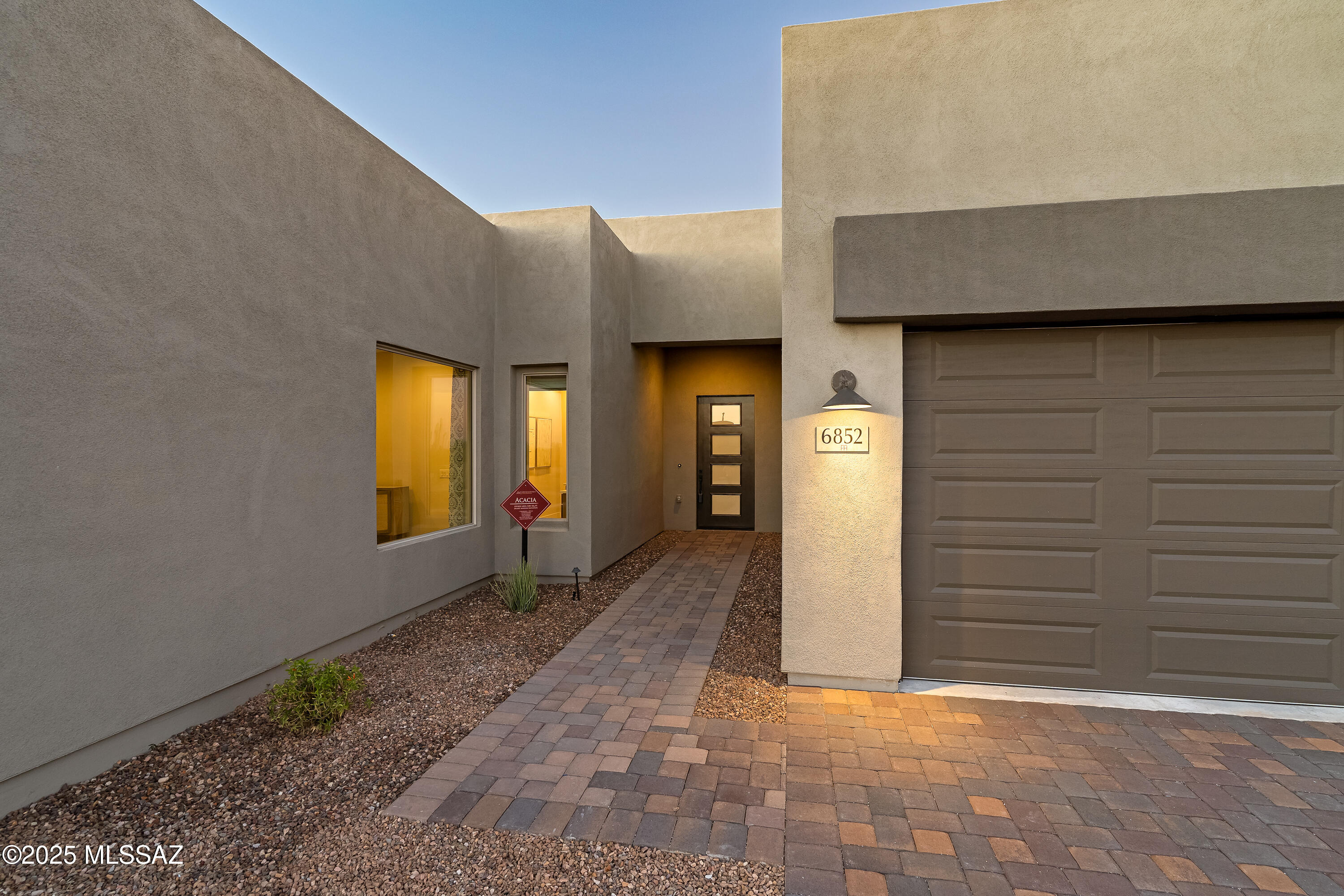 Boulder Bridge Pass III At Dove Mountain SQ20143000307 - Residential