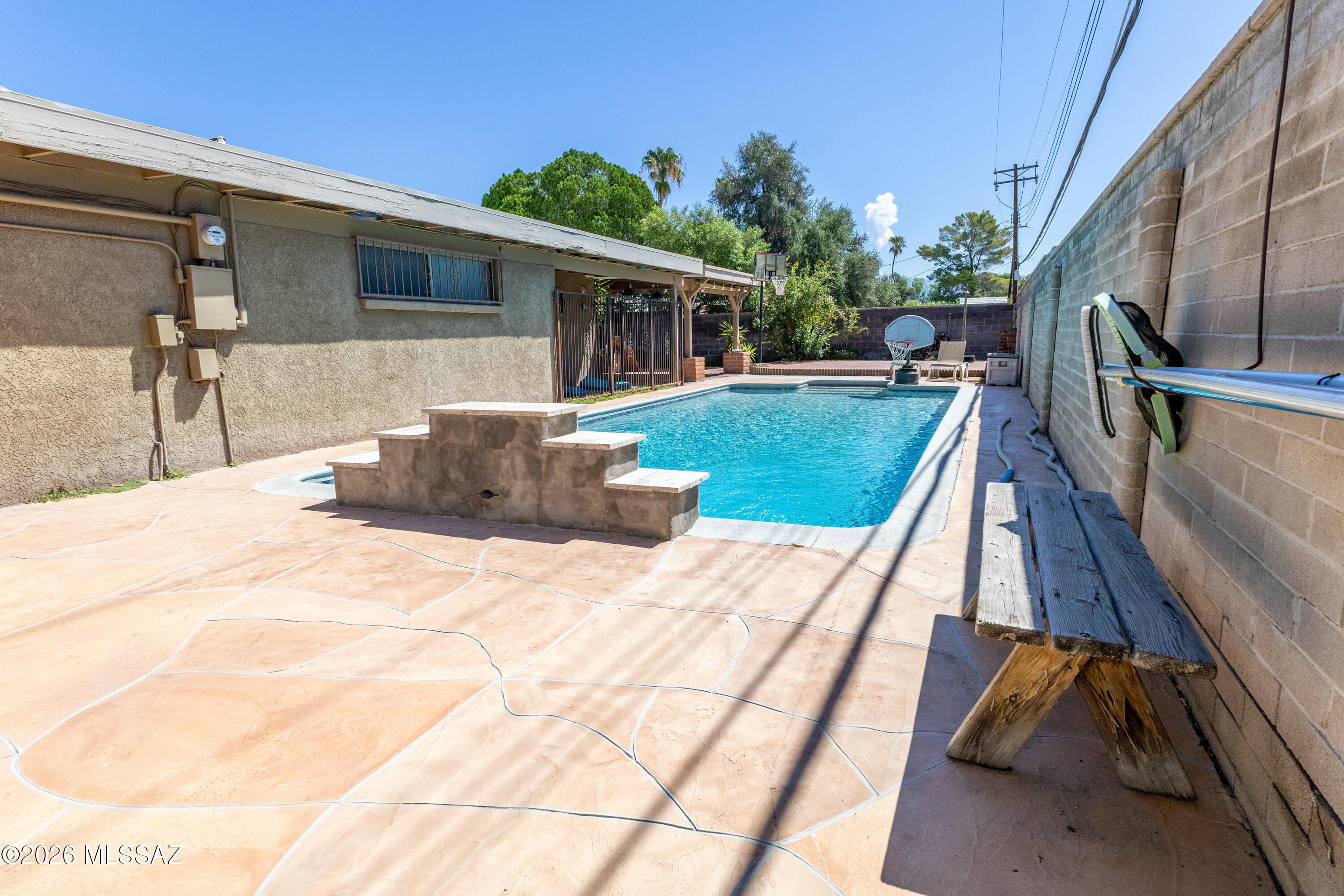 Manana Grande - Residential