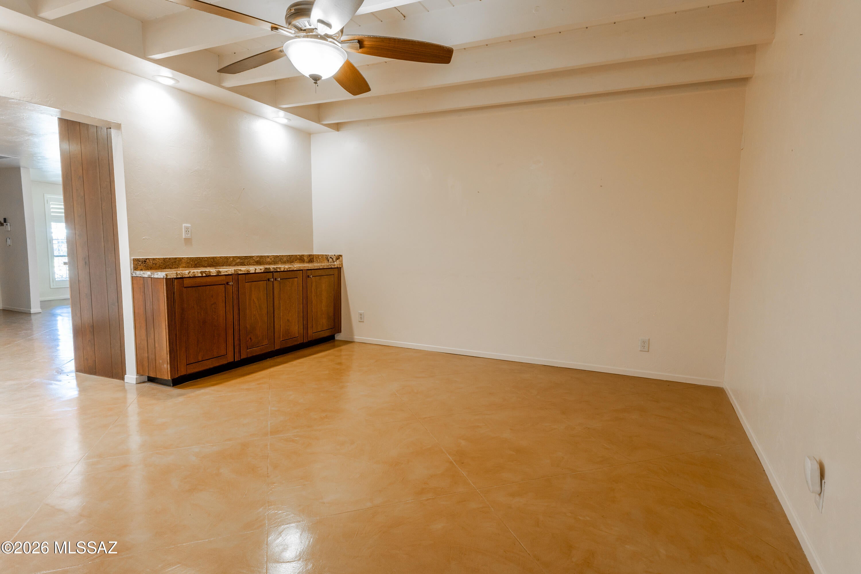Manana Grande - Residential