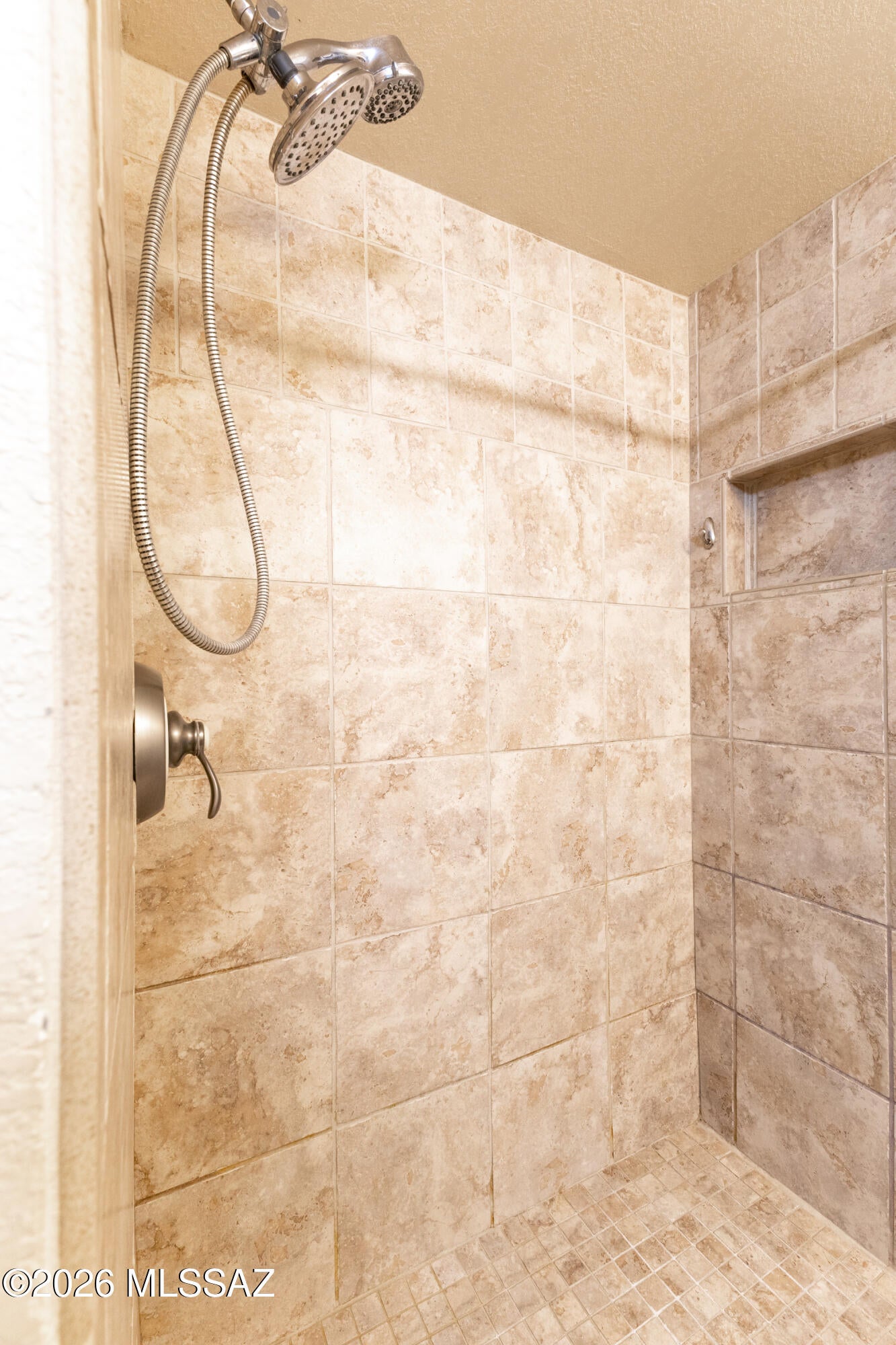 Manana Grande - Residential