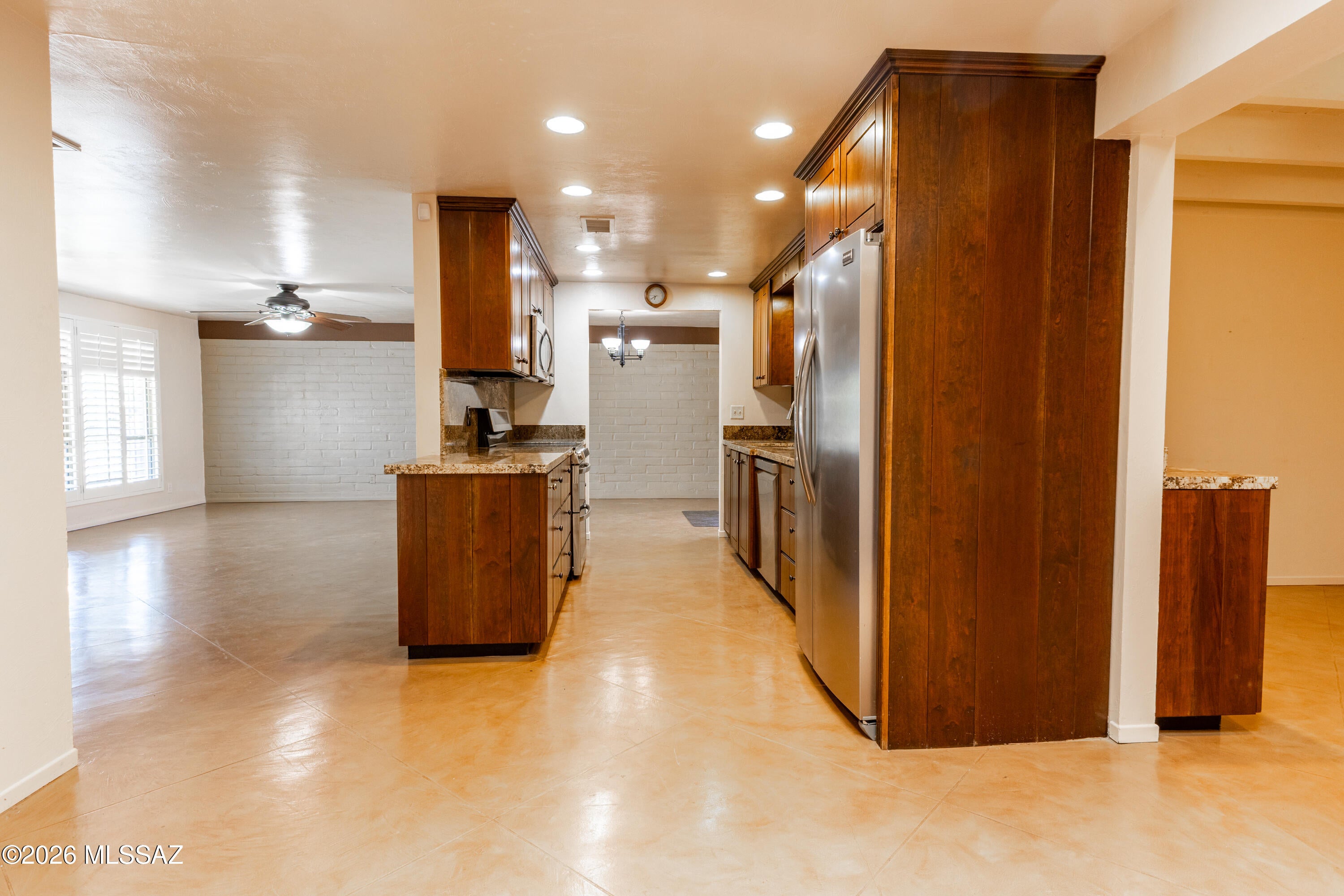 Manana Grande - Residential