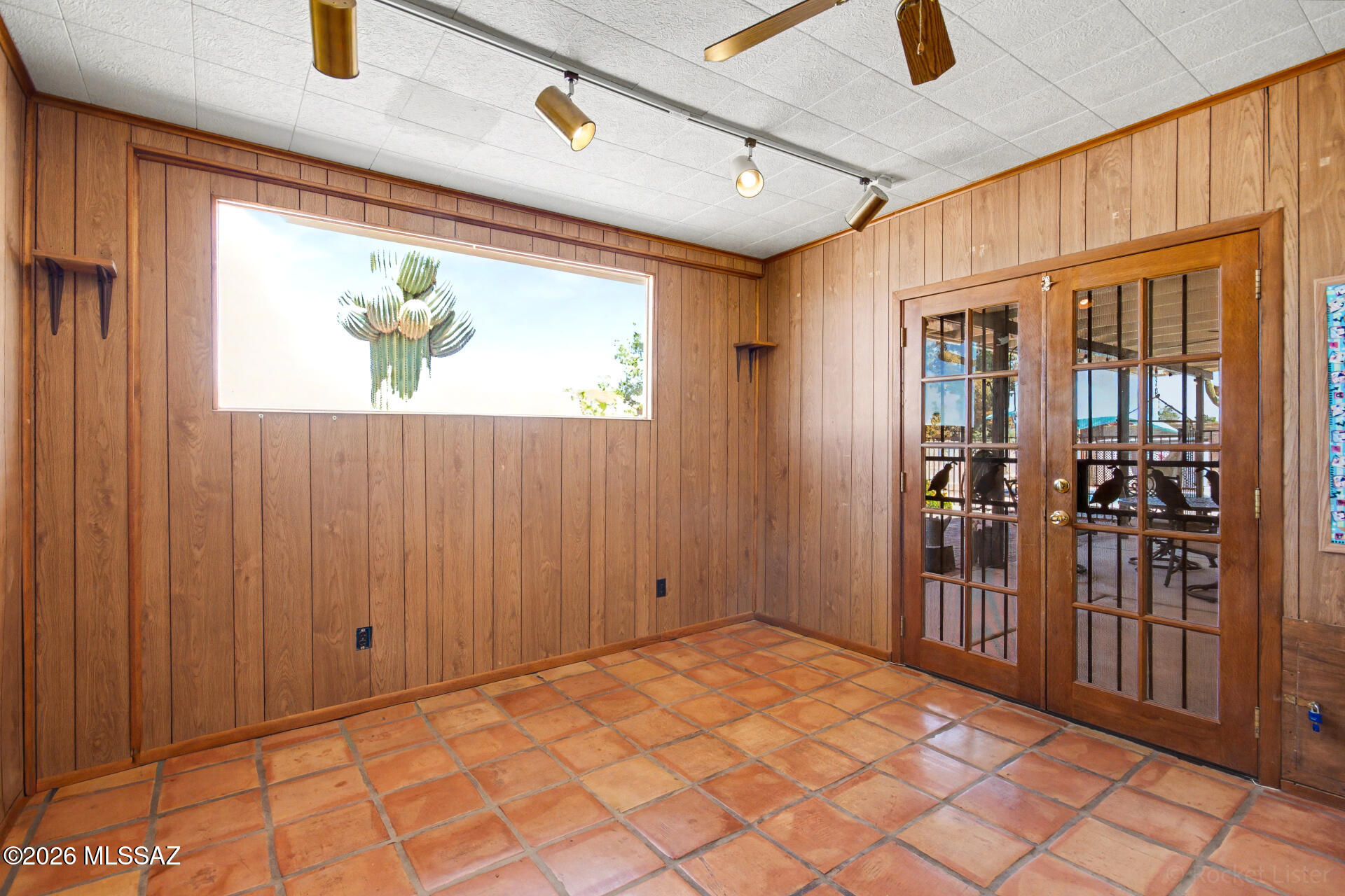 Broadway East (254-390) - Residential