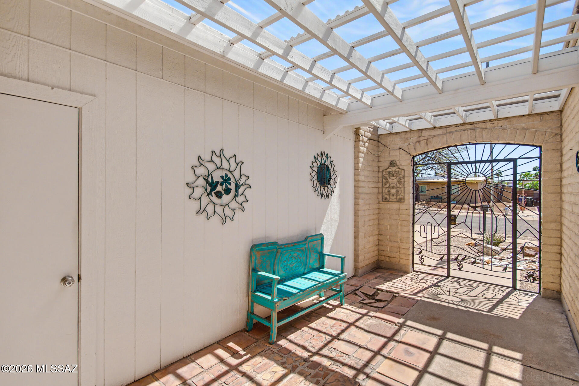 Broadway East (254-390) - Residential