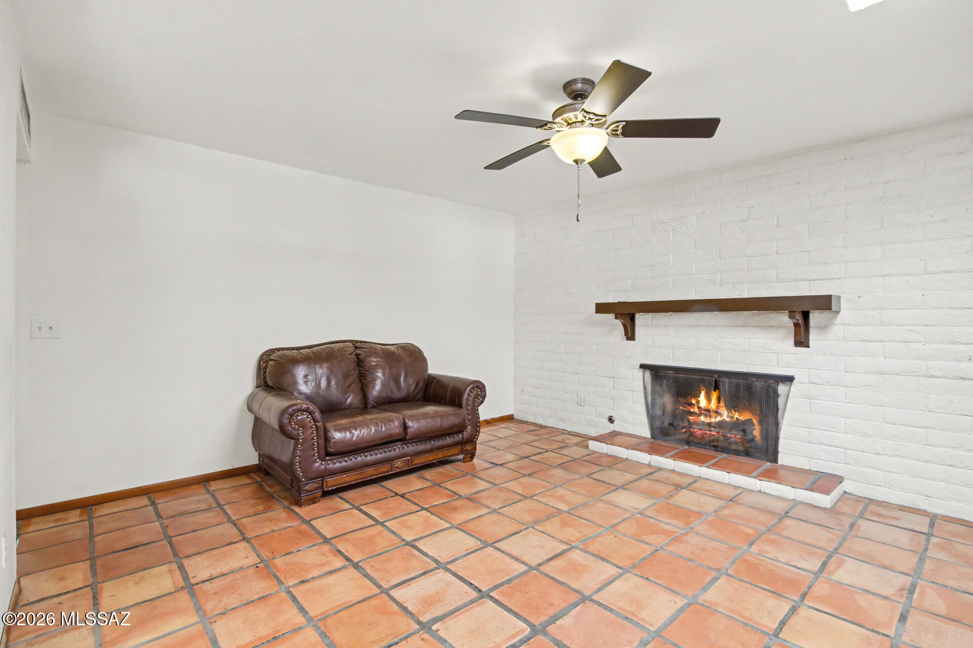 Broadway East (254-390) - Residential