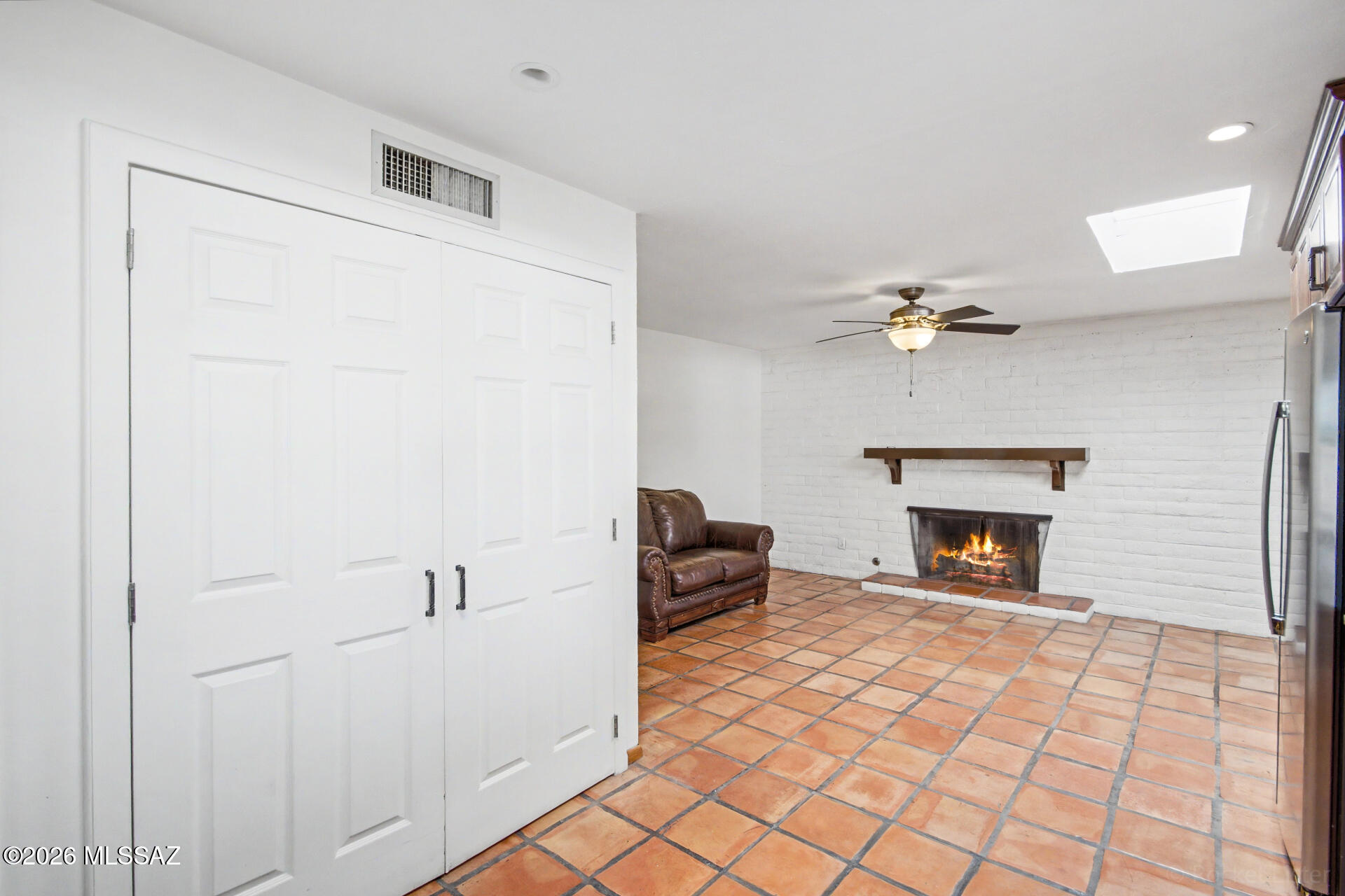 Broadway East (254-390) - Residential