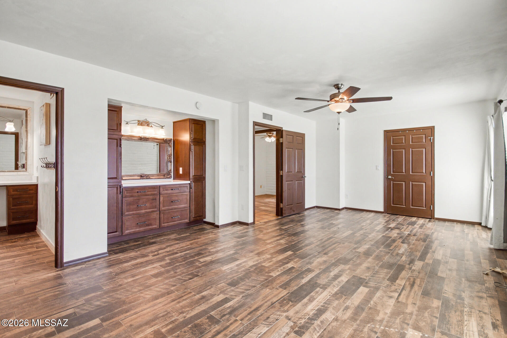 Broadway East (254-390) - Residential