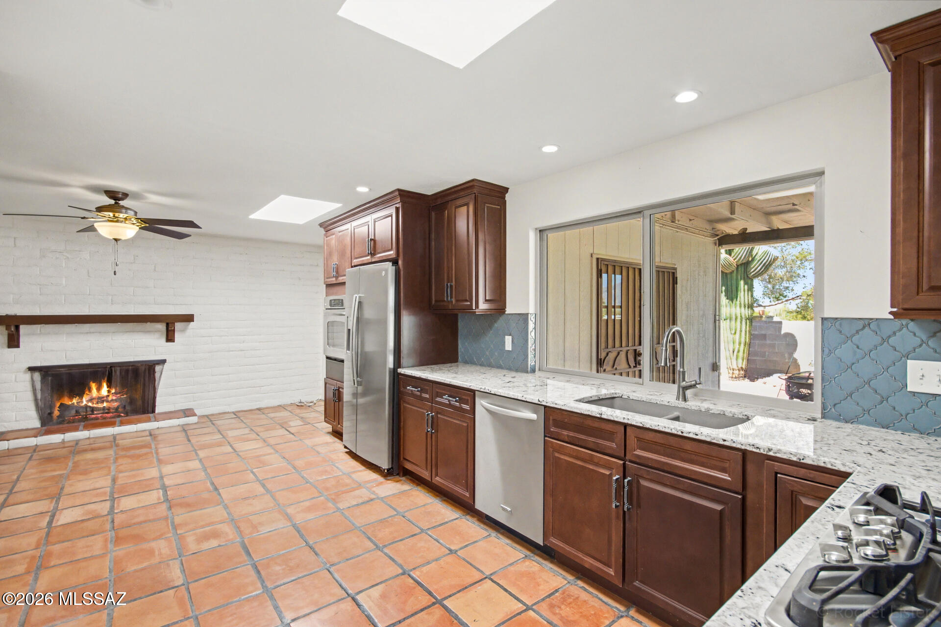 Broadway East (254-390) - Residential