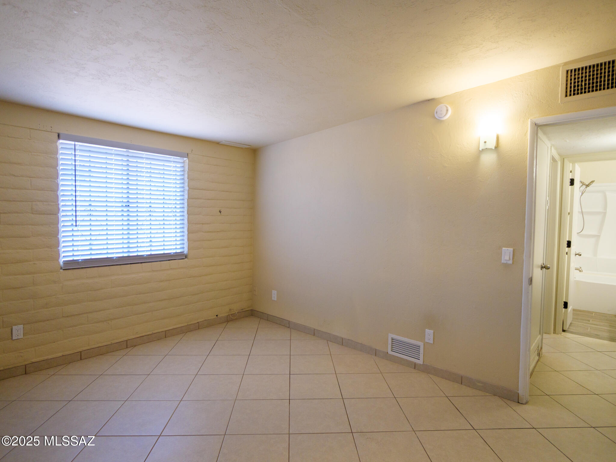 N/A - Residential Lease