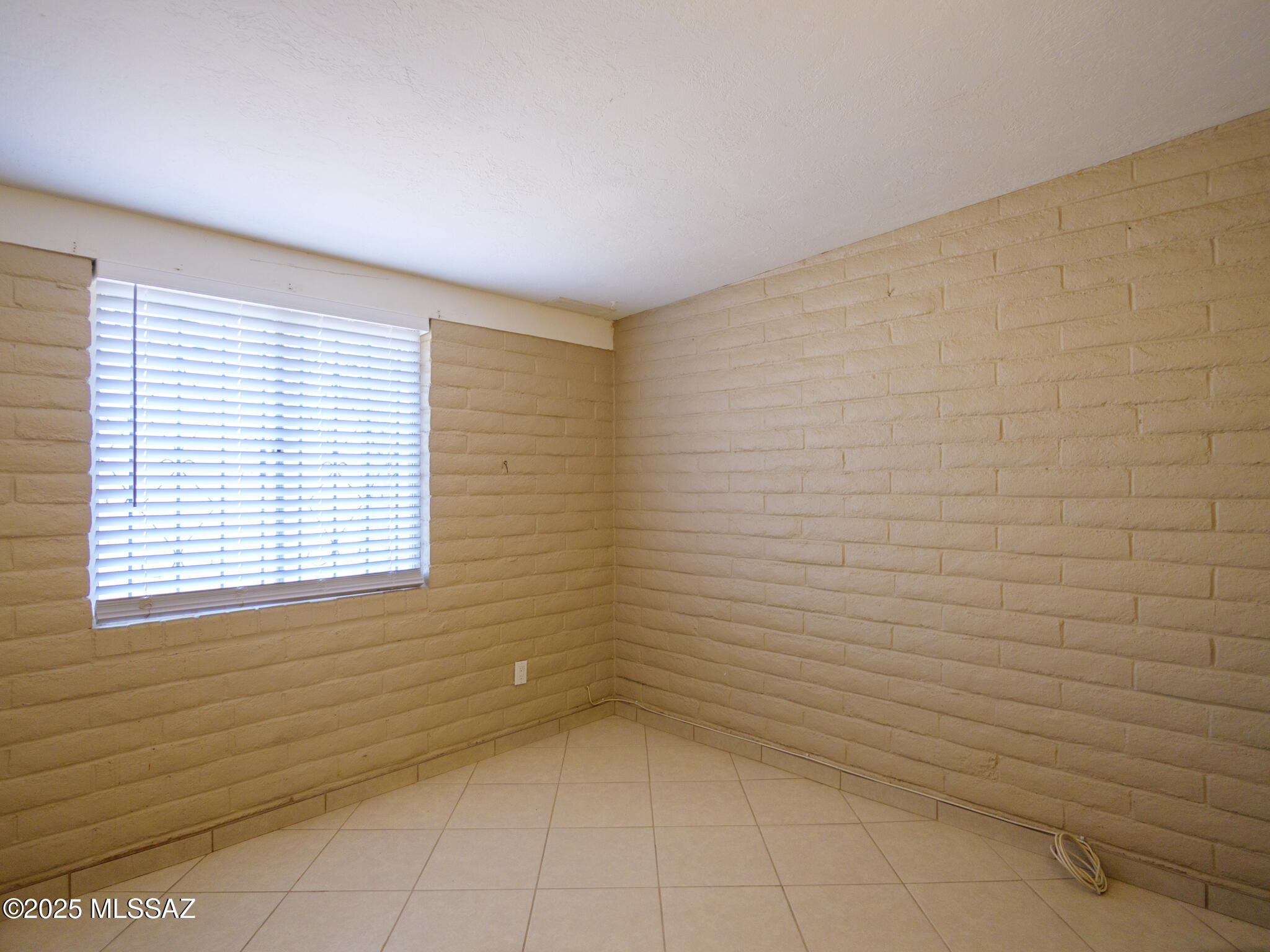 N/A - Residential Lease