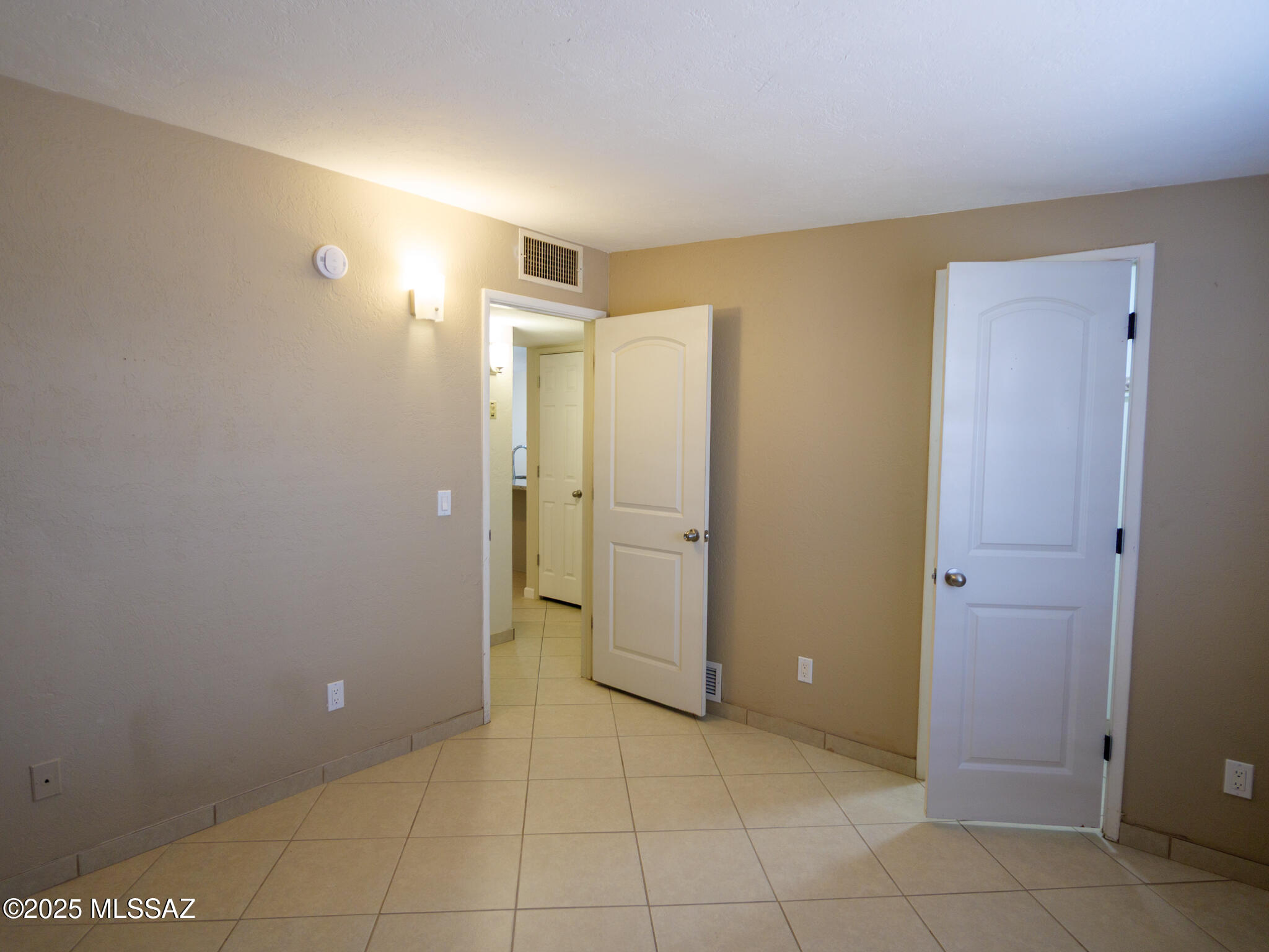 N/A - Residential Lease