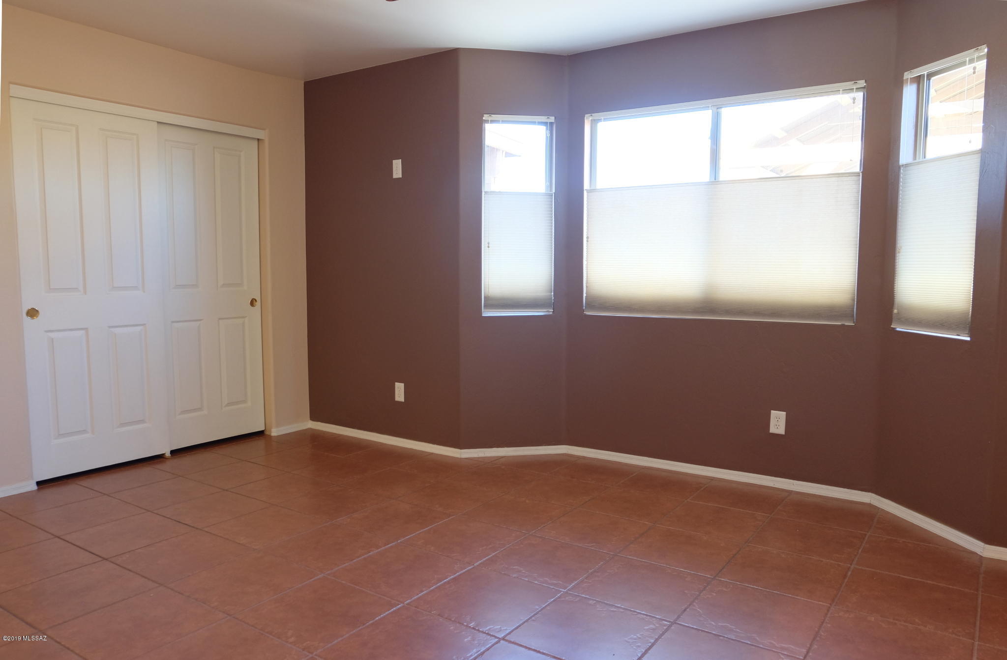 Valencia Reserve South (1-315) - Residential Lease