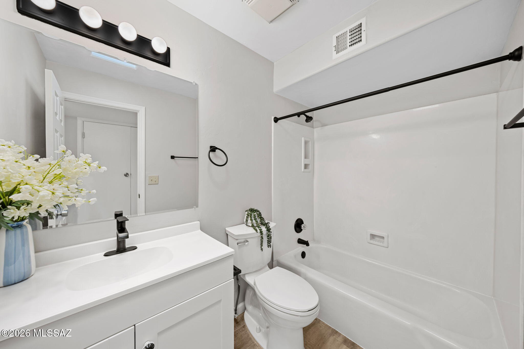 Campbell Ave. Acres - Residential