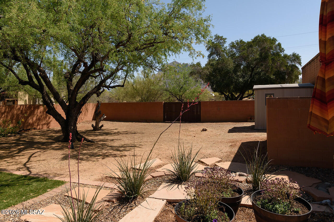 Sunset Manor(1-92) - Residential