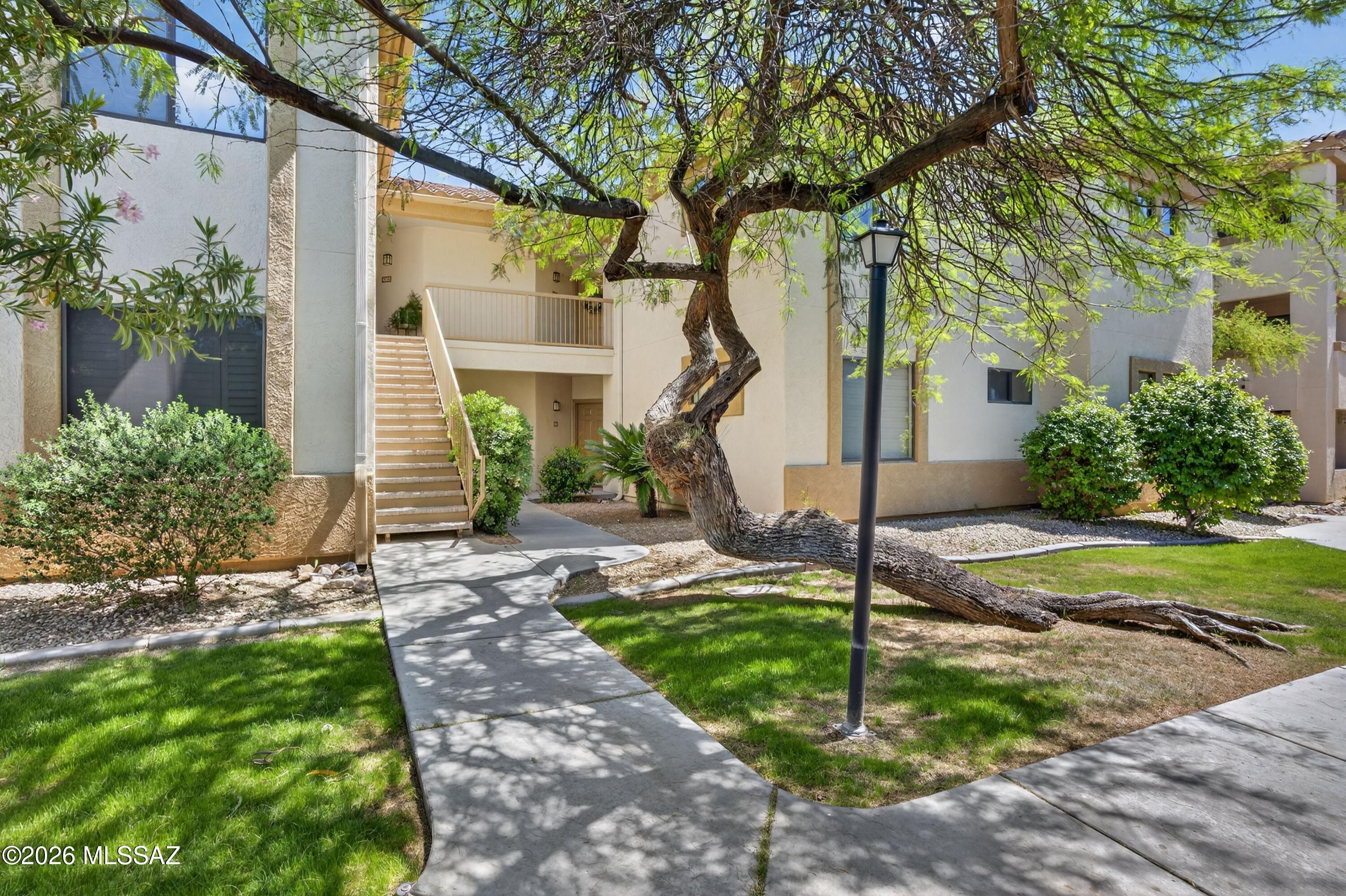 Welcome to this beautifully maintained unit in gated Villas at Hacienda Del Sol community. This 3 bed 2 bath property provides a spacious living area which flows seamlessly into the dining space and well-appointed kitchen. The generously sized bedrooms and bathrooms are thoughtfully designed for both style and functionality. Enjoy your morning coffee or unwind in the evening on your private patio/balcony. Located in a desirable community with amenities such as a pool, spa, fitness center, and beautifully maintained grounds. With a private gate to the loop, and within 5 minutes of Trader Joe's, St. Philips Plaza, and countless other's. This truly is the best location in Tucson, come take a look today!
