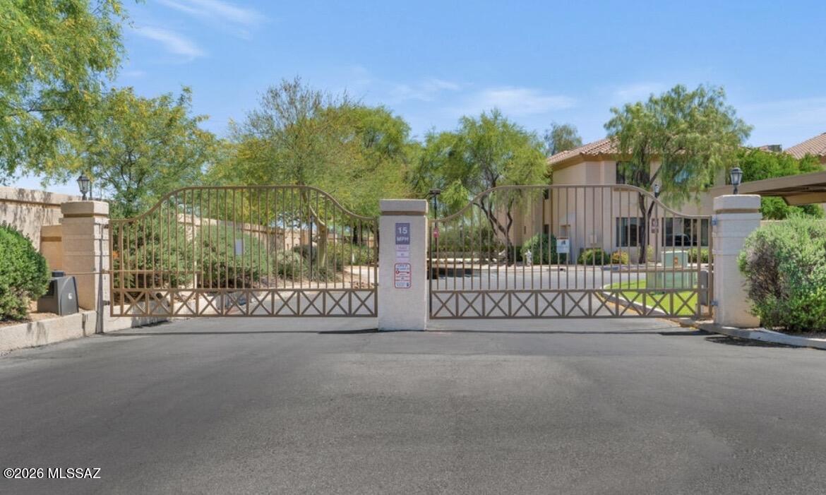 Villas at Hacienda Del Sol - Residential