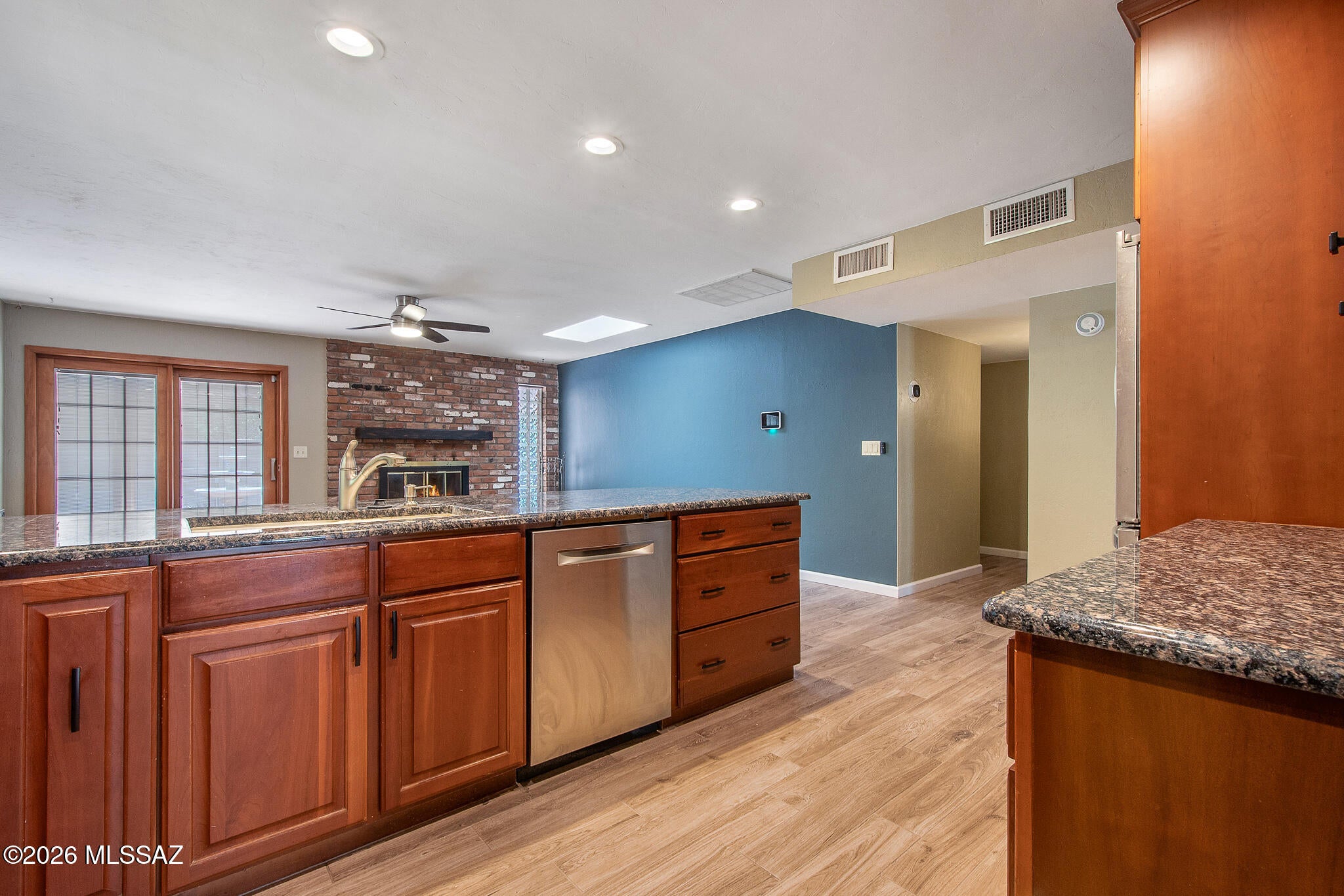 Rolling Hills - Residential