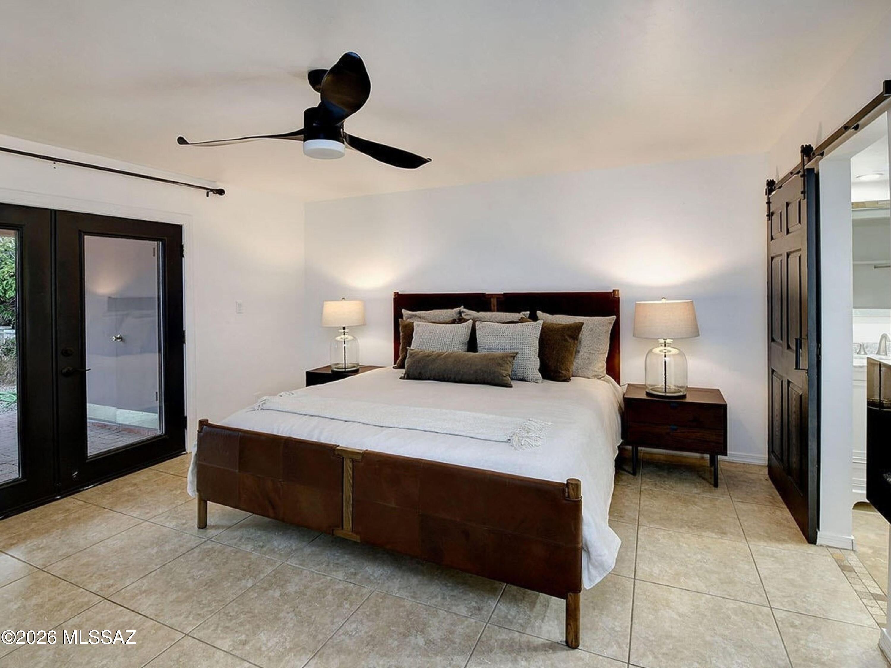 Casas De Oro(1-2) - Residential