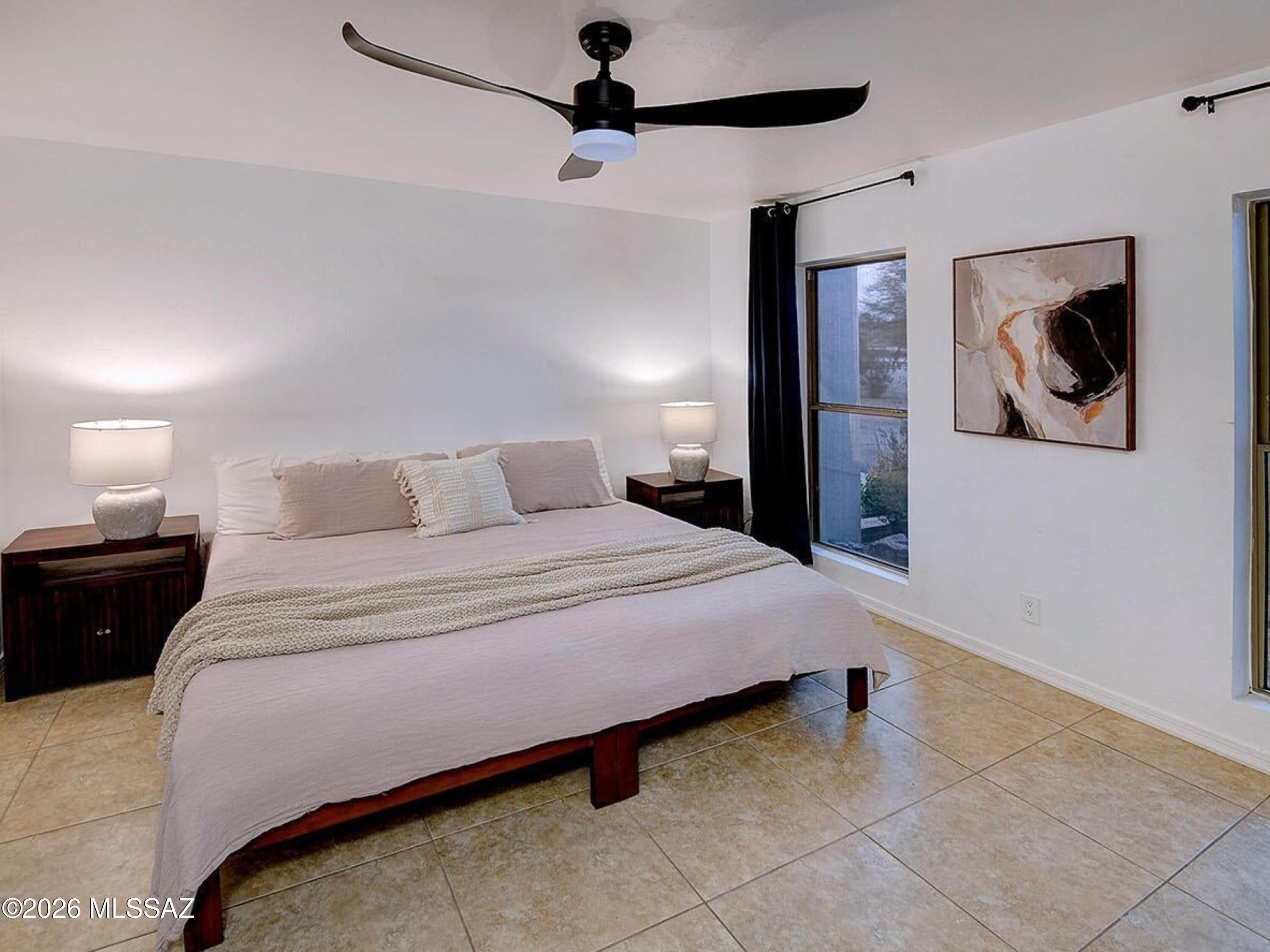 Casas De Oro(1-2) - Residential