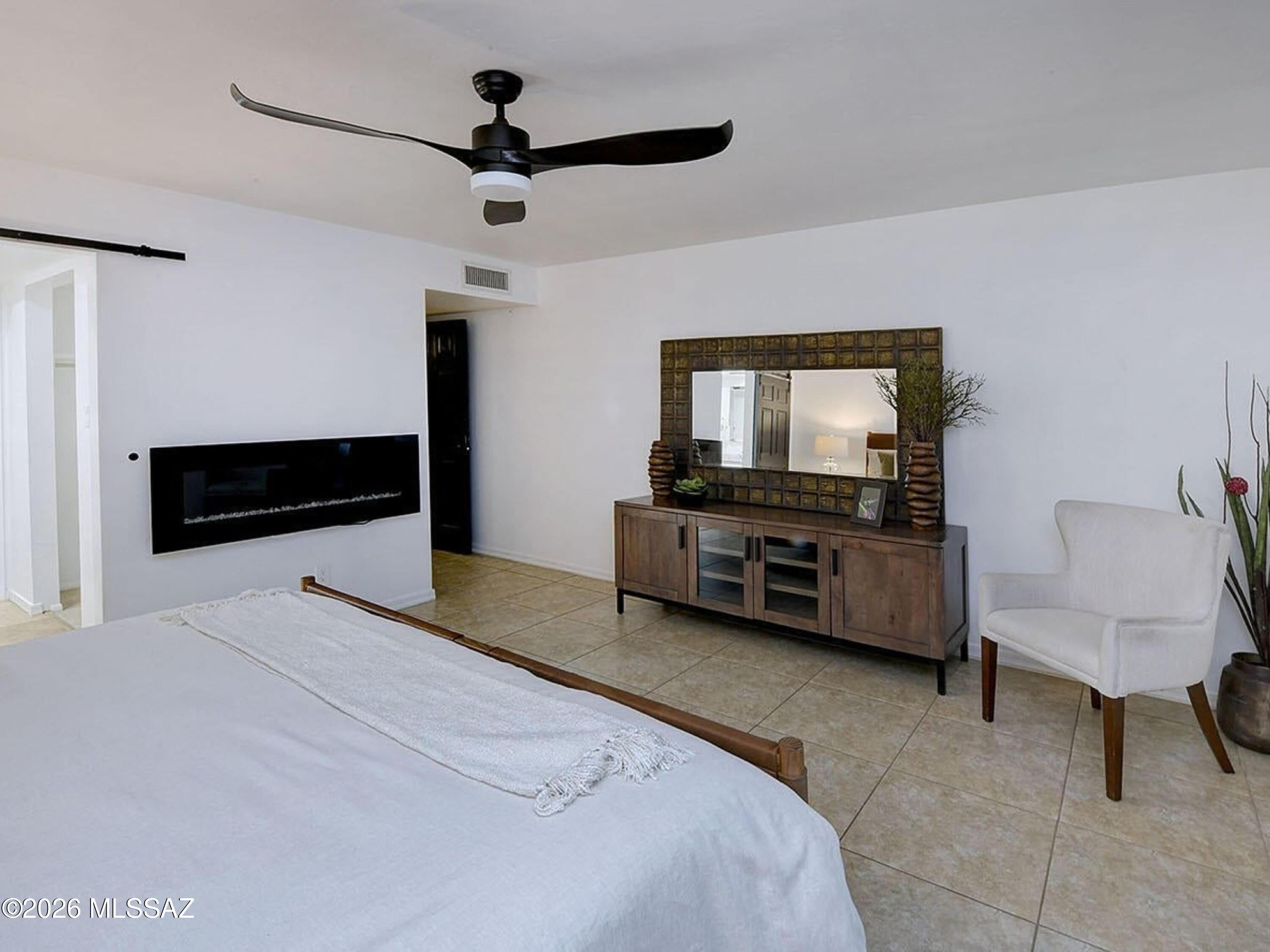 Casas De Oro(1-2) - Residential