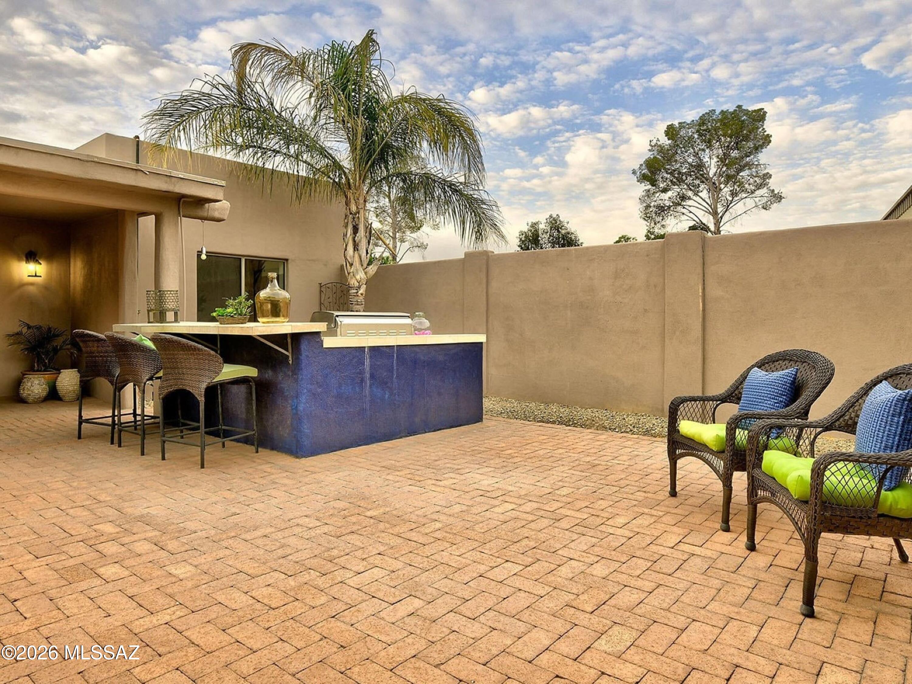 Casas De Oro(1-2) - Residential