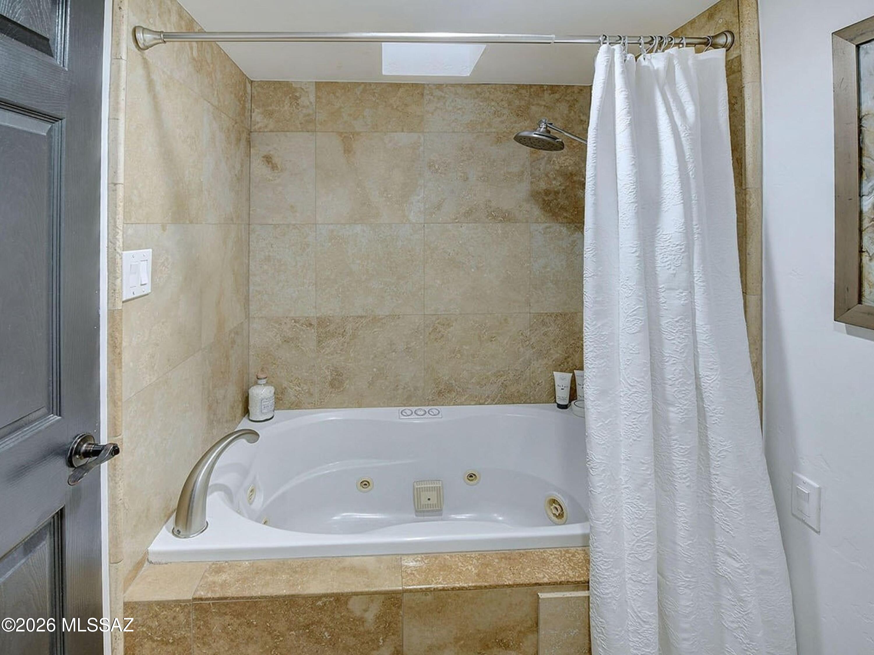 Casas De Oro(1-2) - Residential