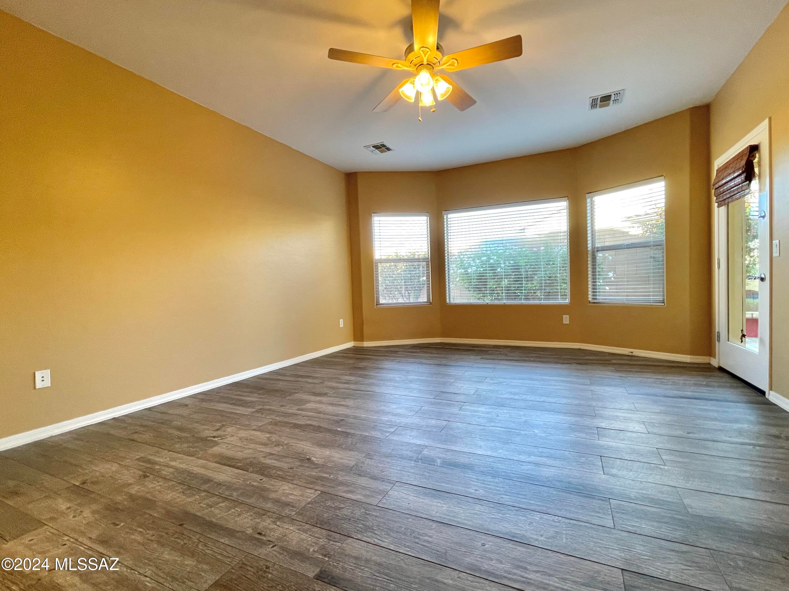 Rancho Vistoso NGHB 10 & 11 (1-360) - Residential Lease
