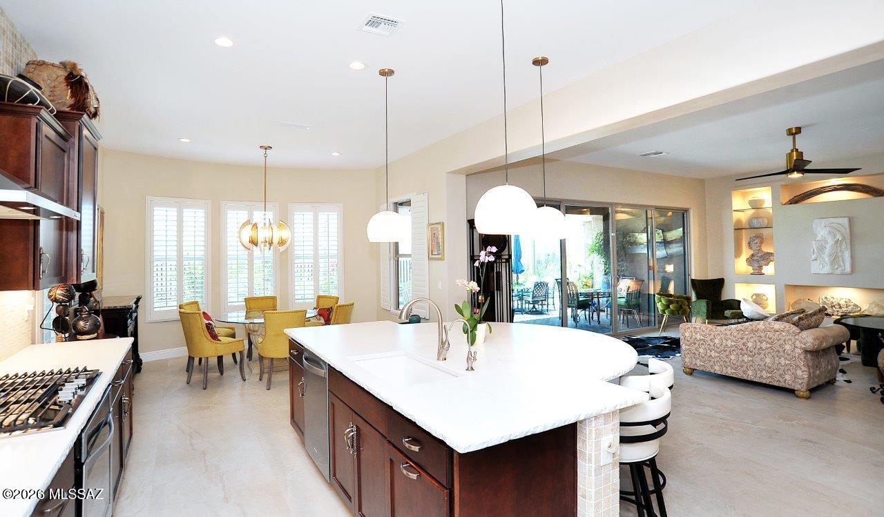 Del Webb At Dove Mountain SQ20131930189 - Residential
