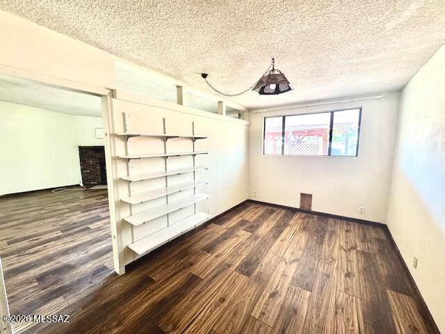 Kingston Knolls Terrace - Residential
