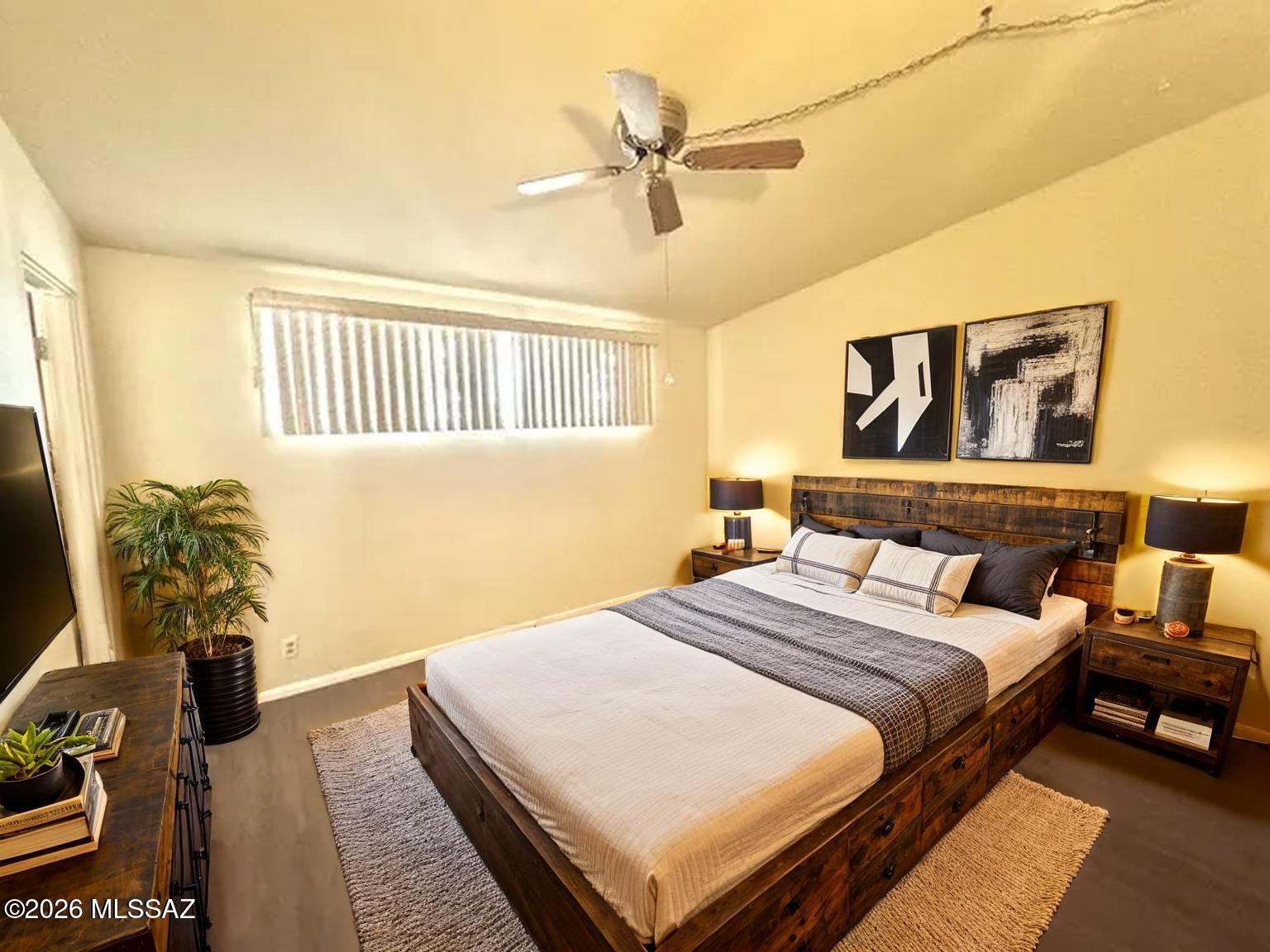 Kingston Knolls Terrace - Residential